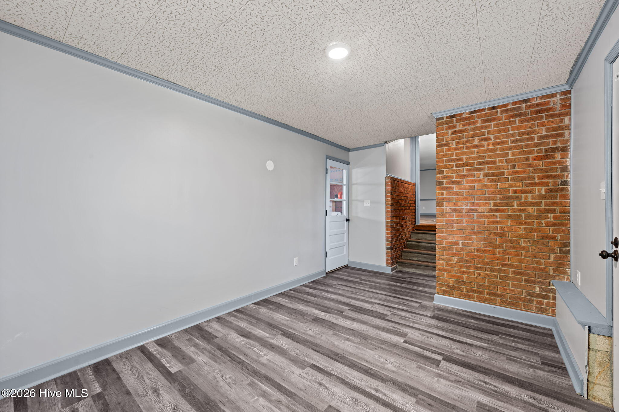 4802 Meadow Court Drive