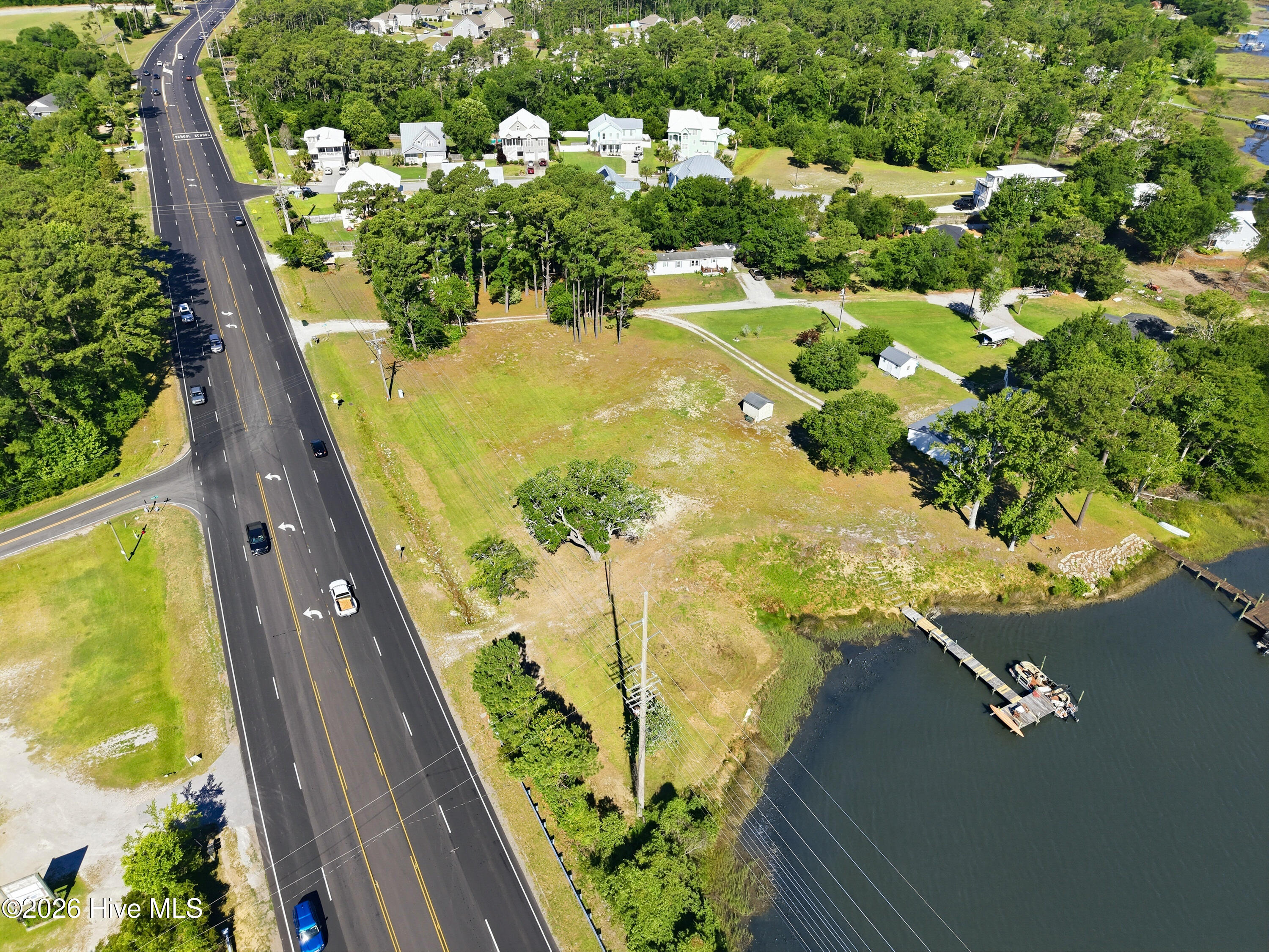 118 Russell Cove