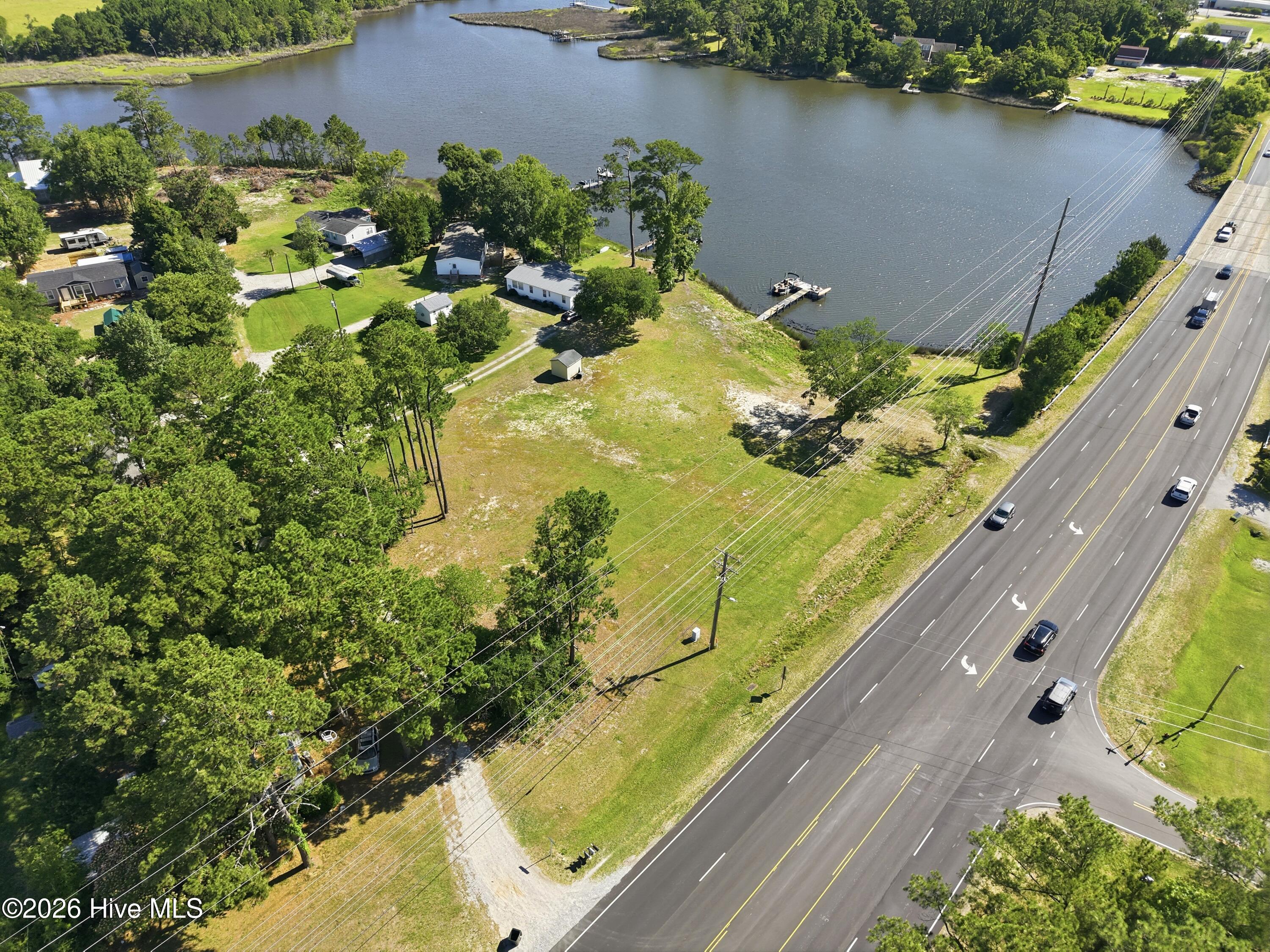 118 Russell Cove