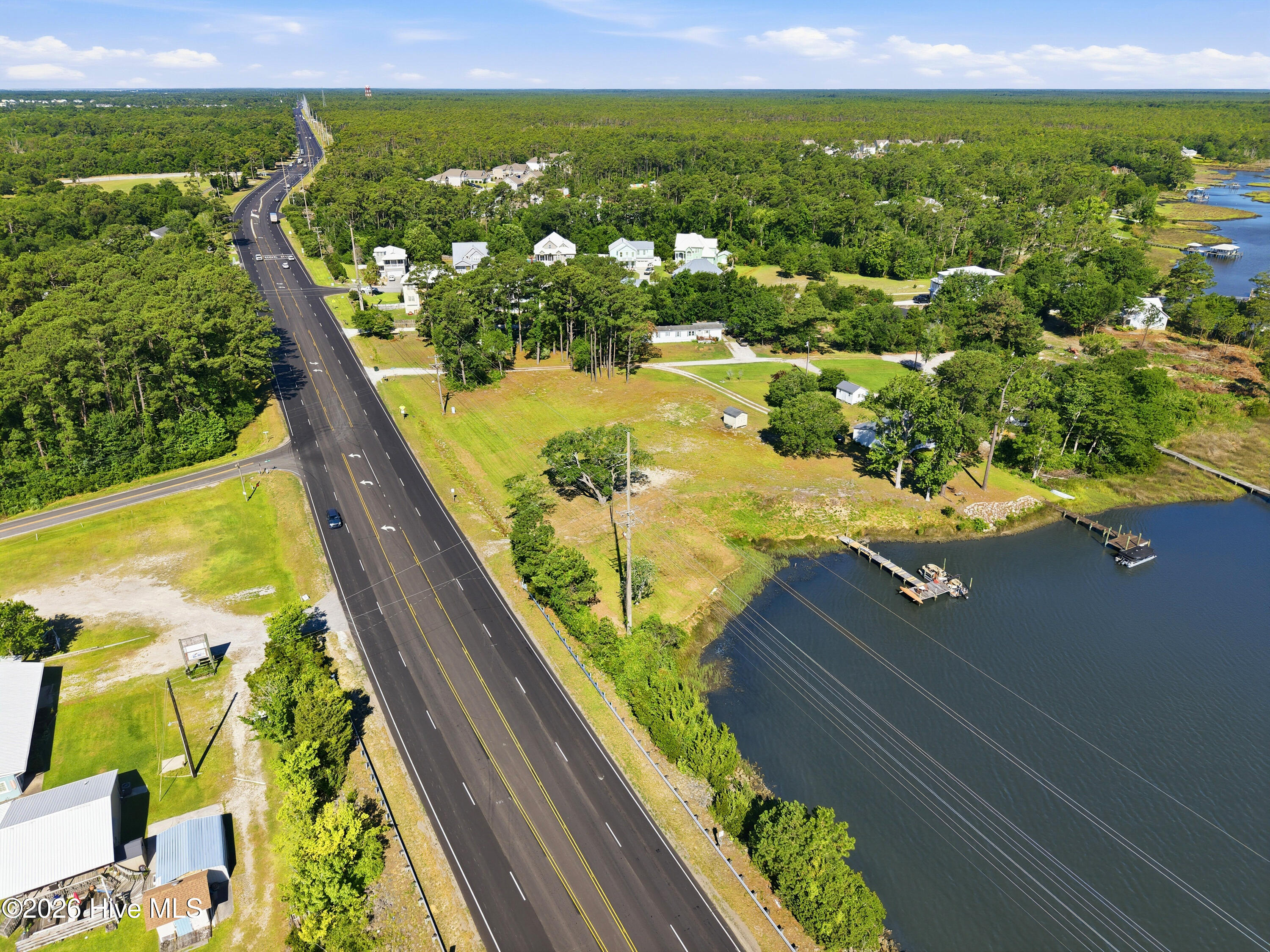 120 Russell Cove
