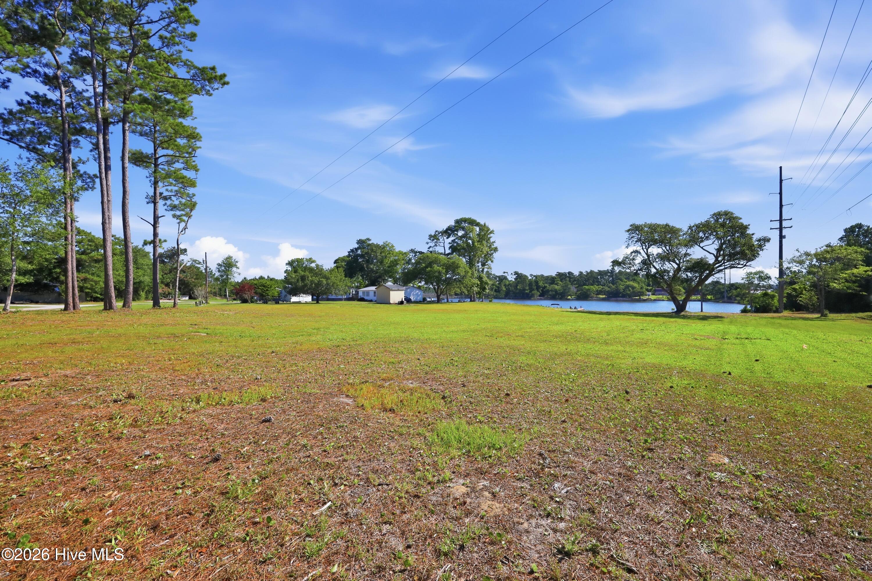 120 Russell Cove