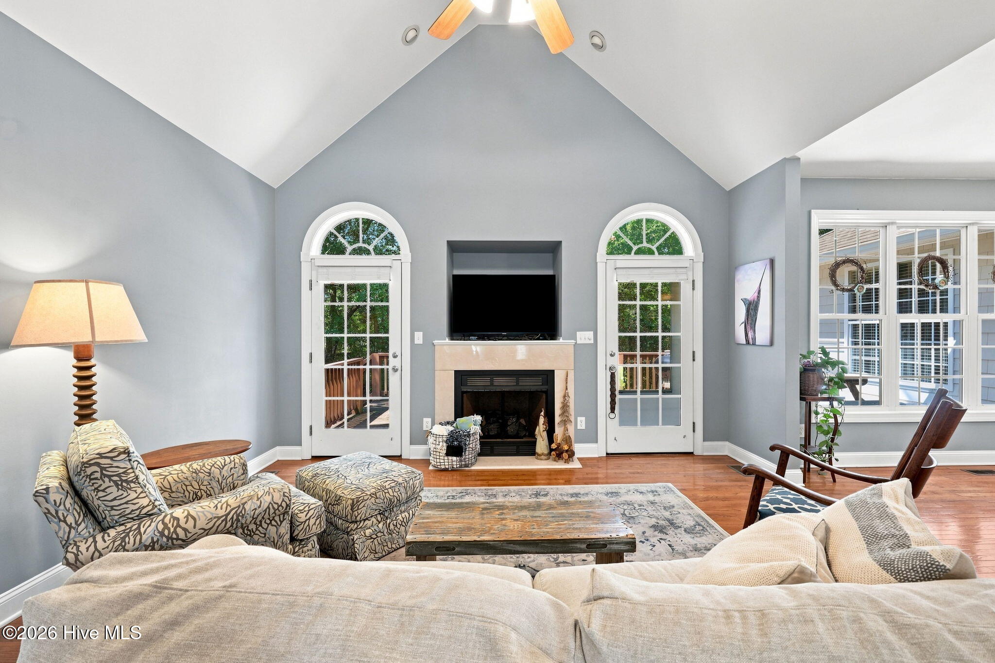 202 Shoreline Drive