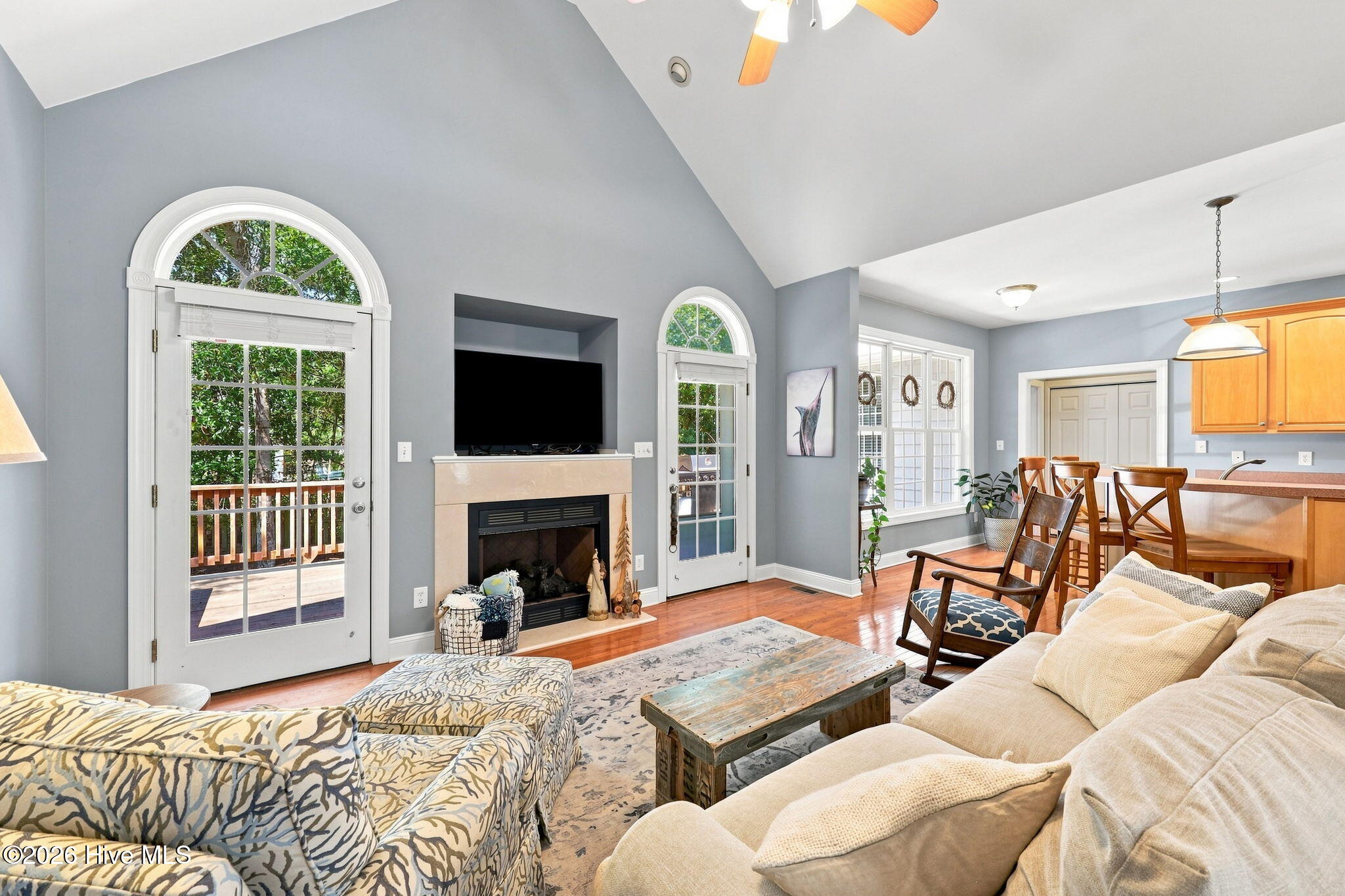 202 Shoreline Drive