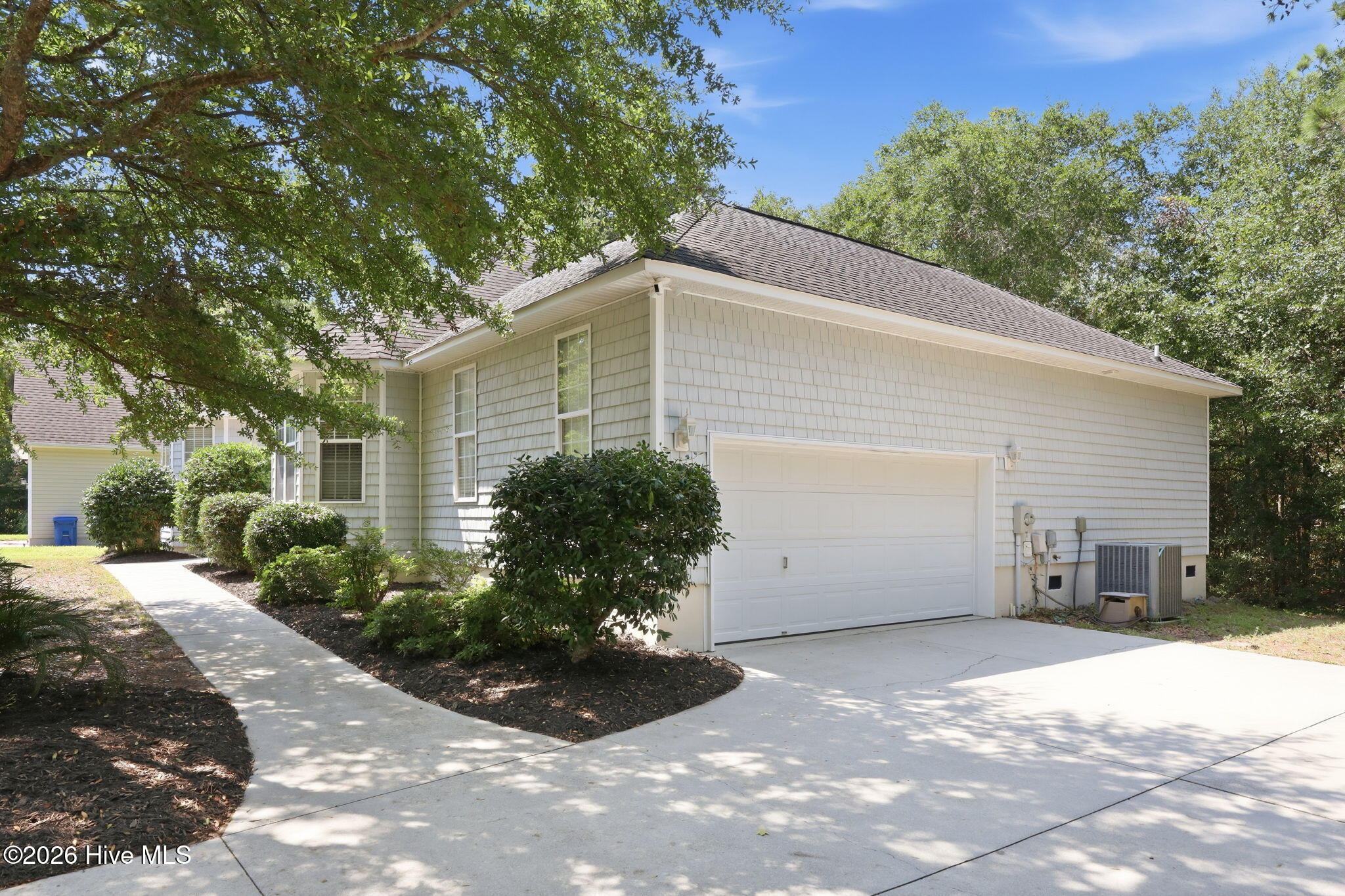 202 Shoreline Drive