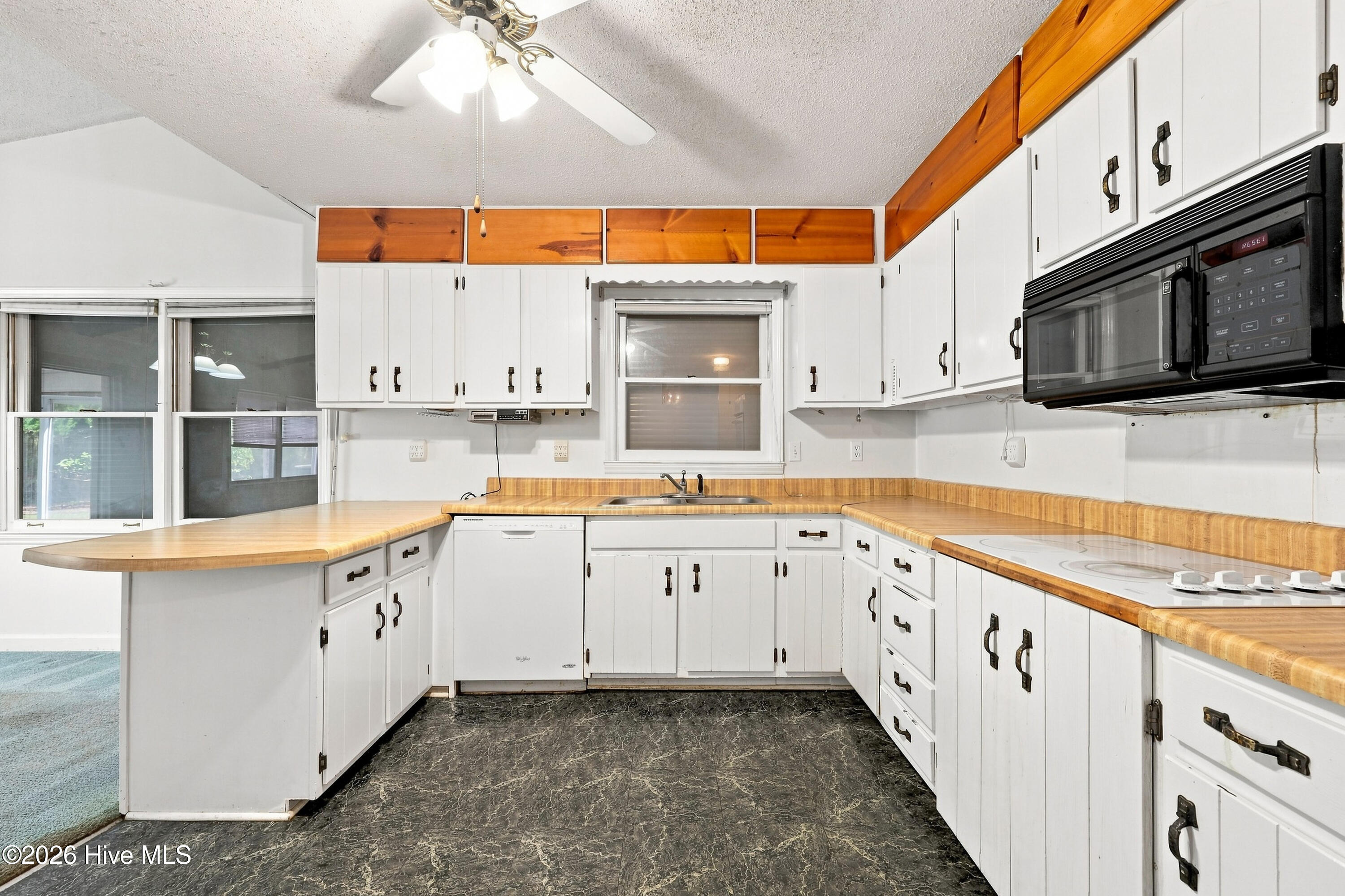 140 Lousan Drive