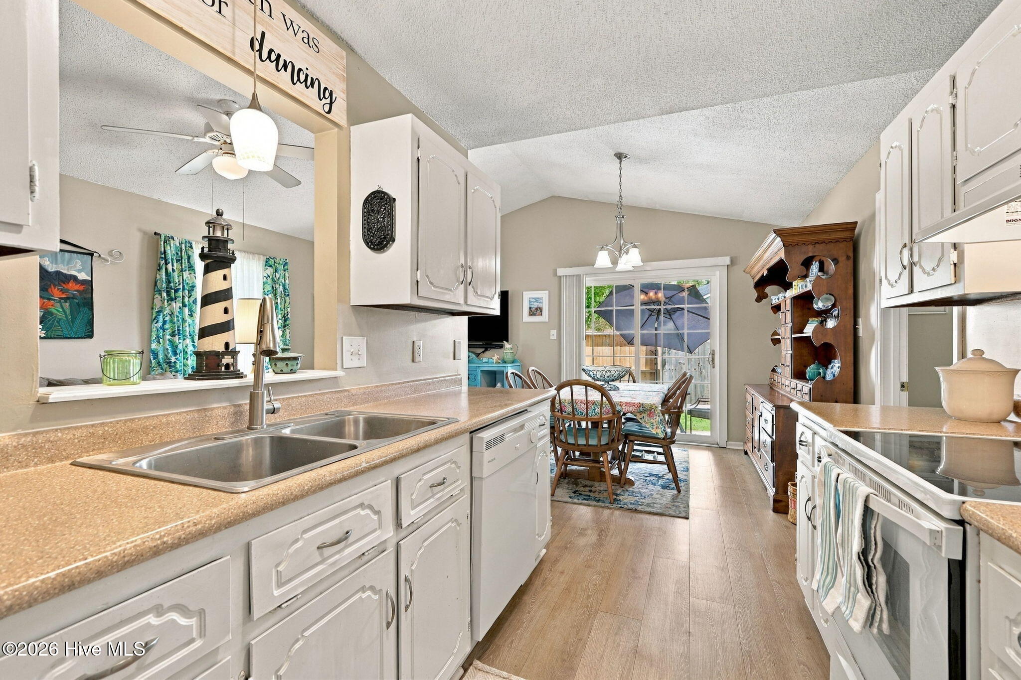 418 Red Fox Trail