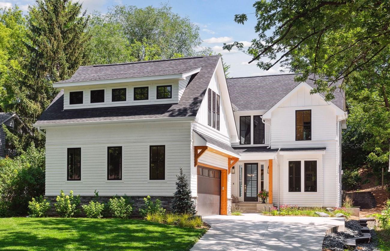 4037 Washburn Avenue S