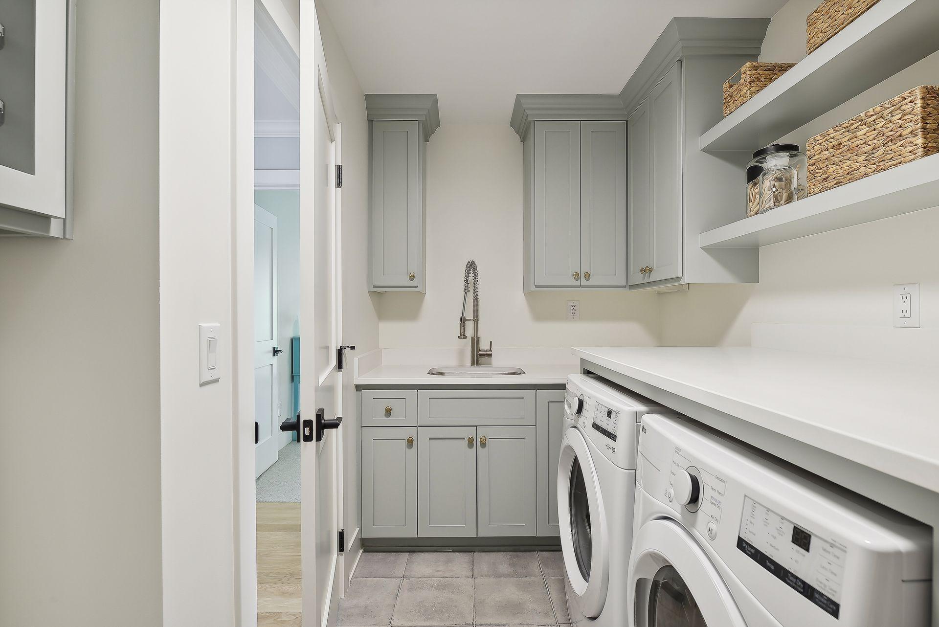 4037 Washburn Avenue S