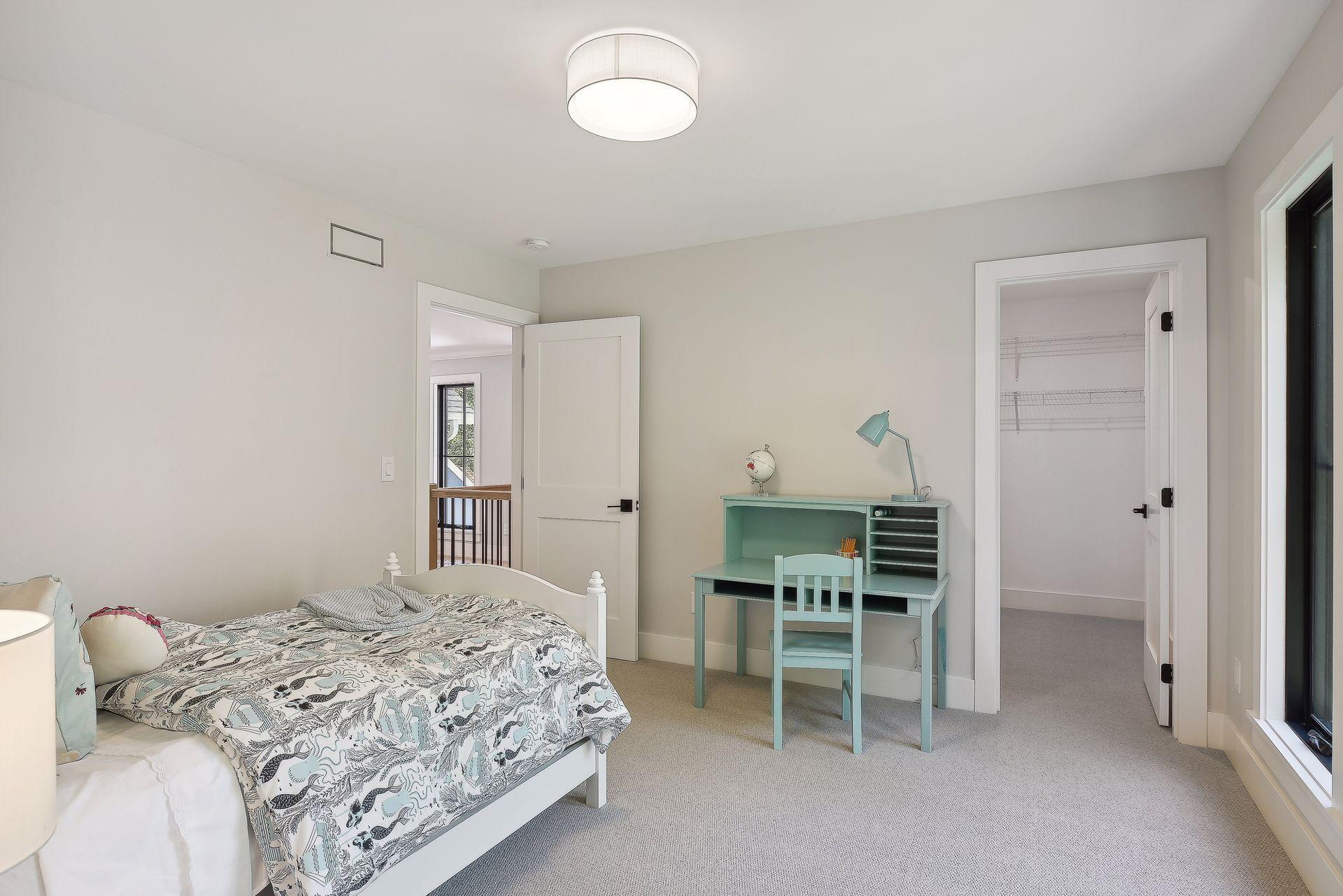 4037 Washburn Avenue S