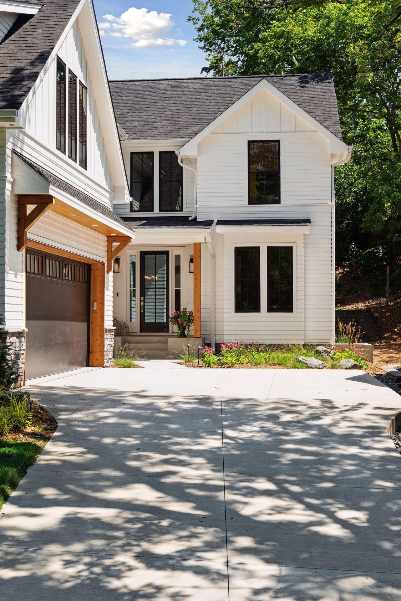 4037 Washburn Avenue S