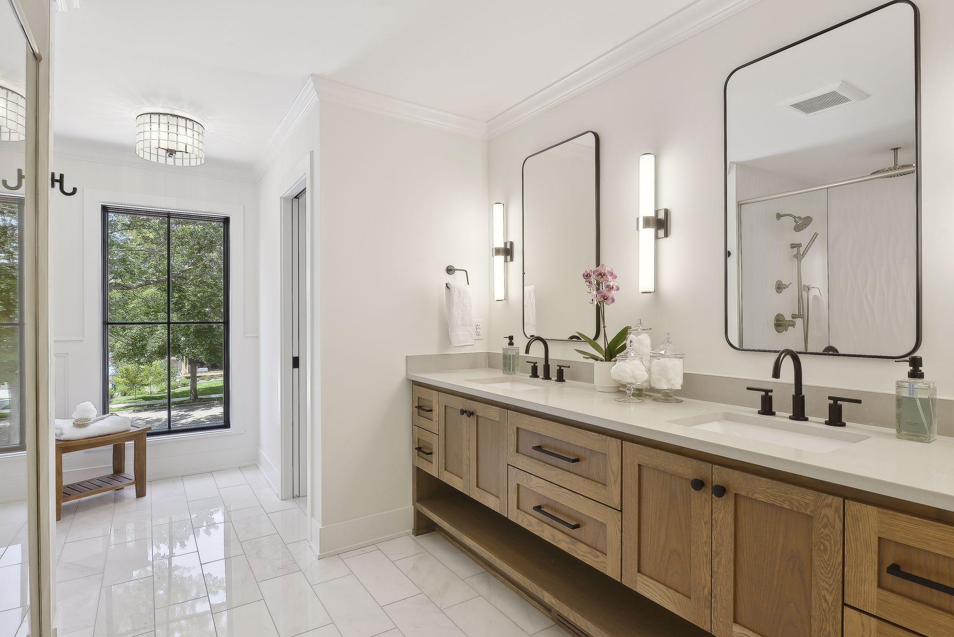 4037 Washburn Avenue S