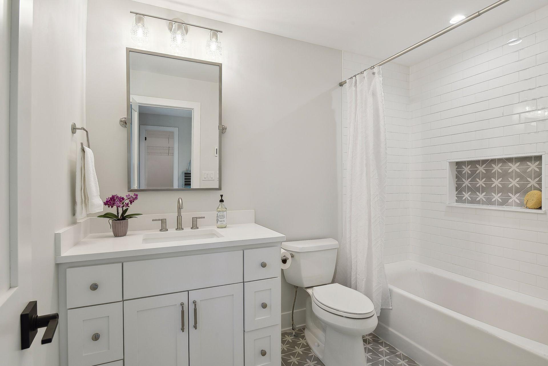 4037 Washburn Avenue S