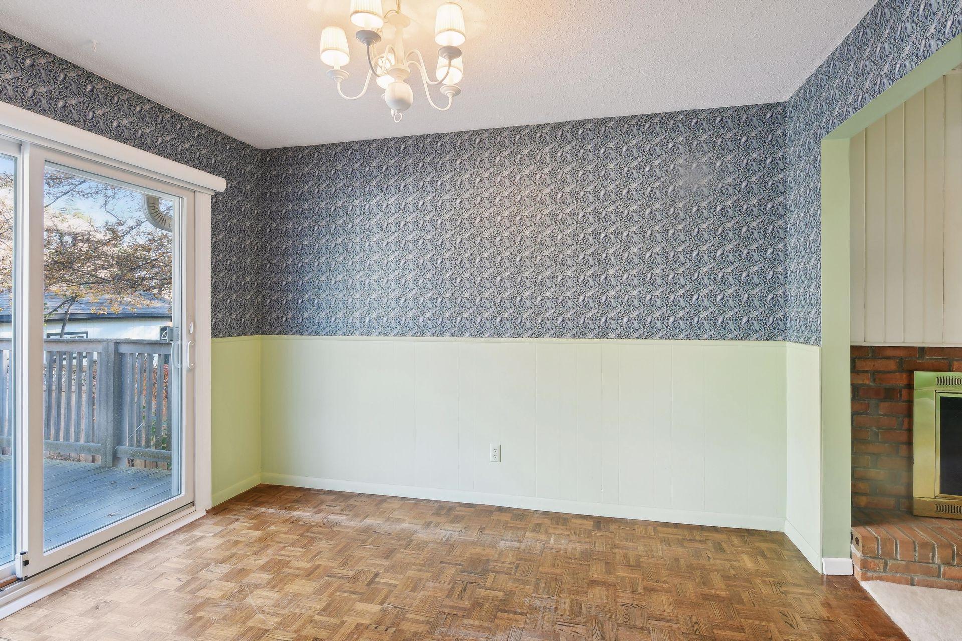 3821 Chowen Avenue S