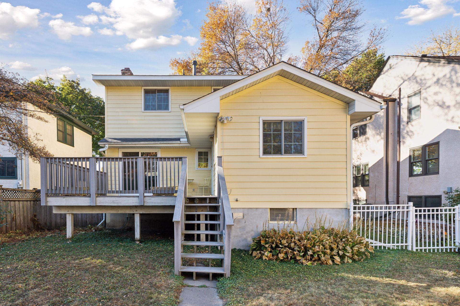 3821 Chowen Avenue S