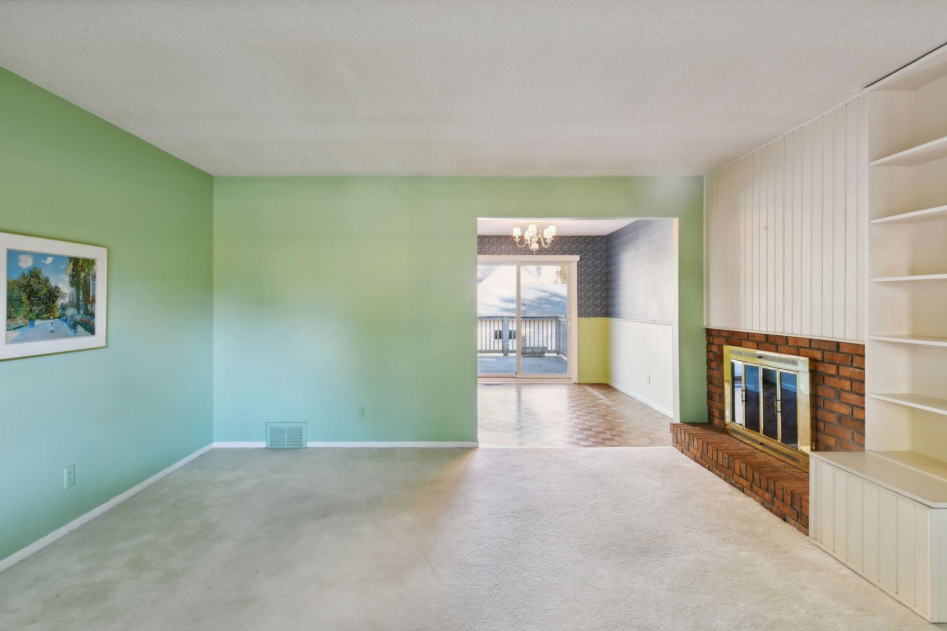 3821 Chowen Avenue S