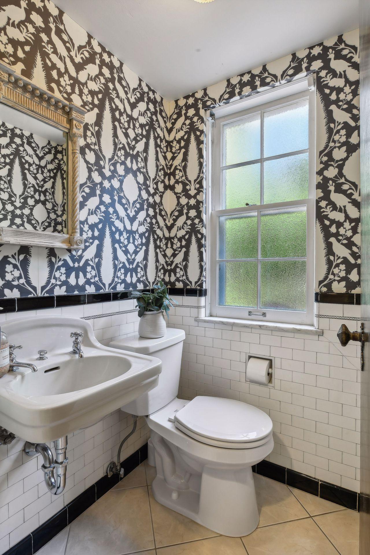 4701 E Lake Harriet Parkway