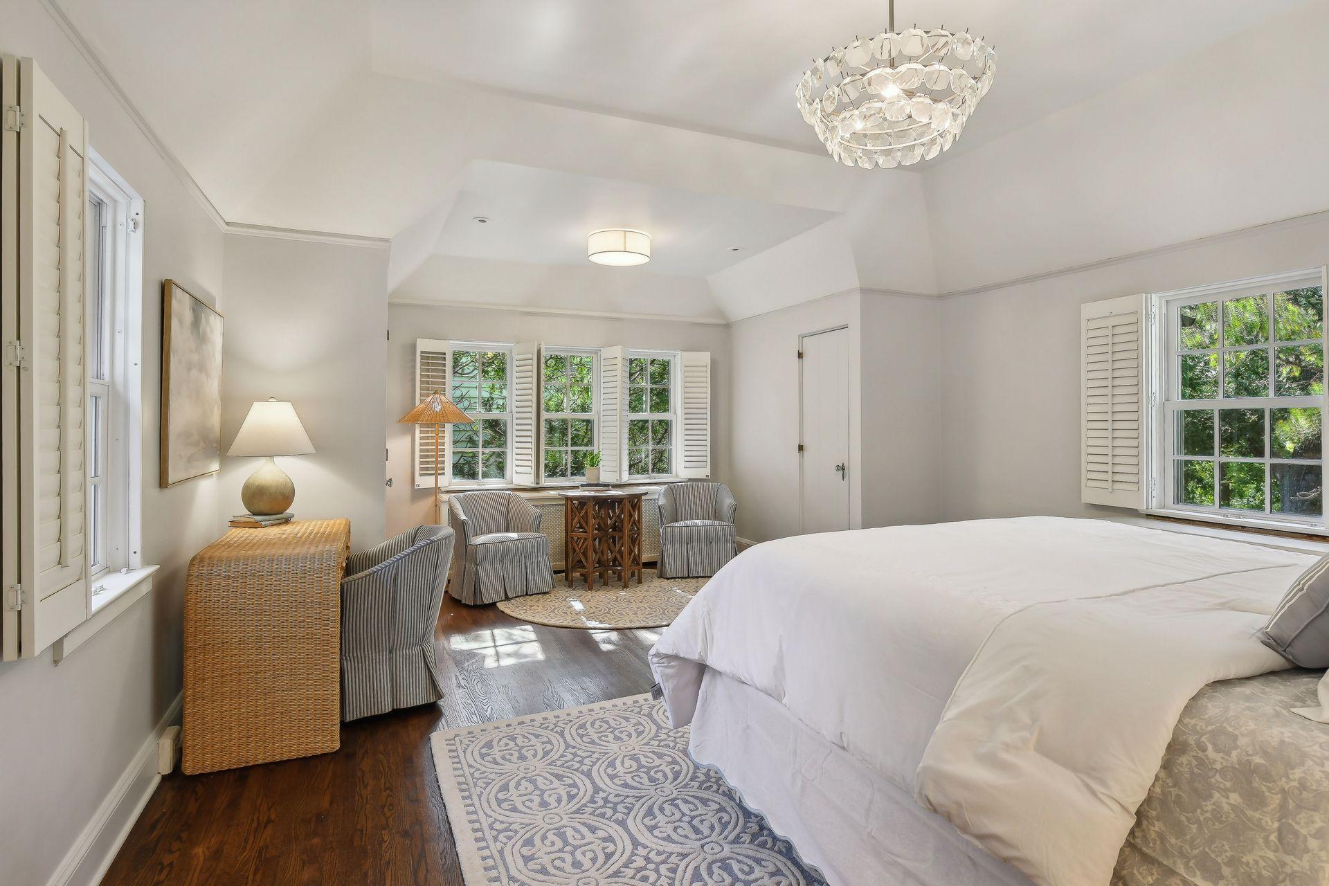 4701 E Lake Harriet Parkway