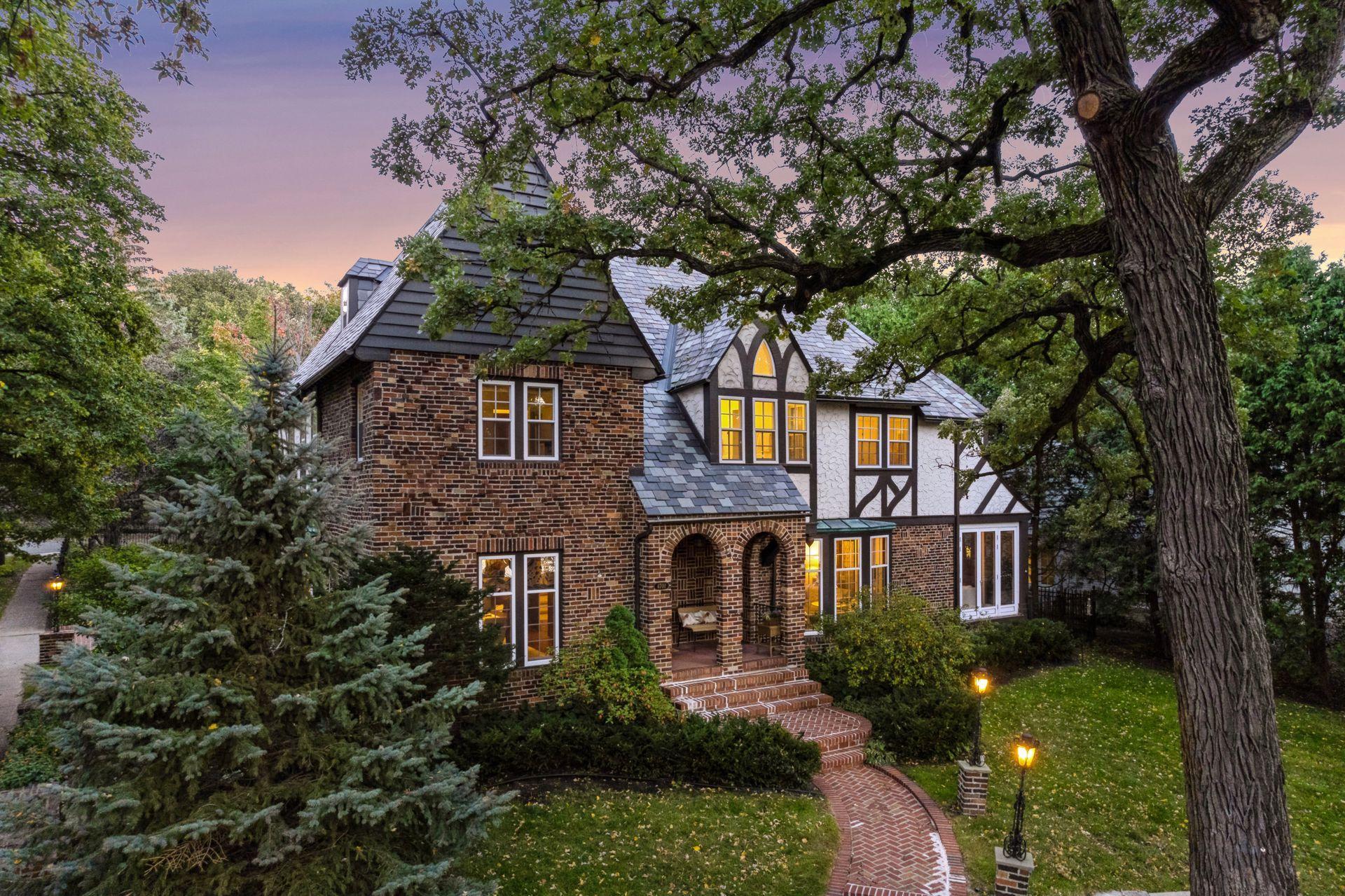 4701 E Lake Harriet Parkway