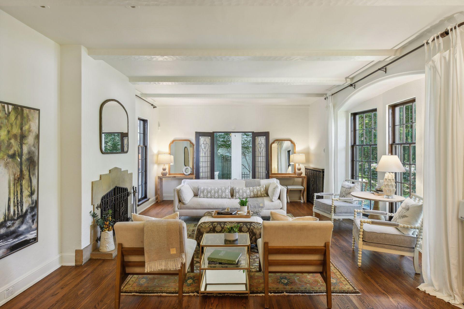 4701 E Lake Harriet Parkway