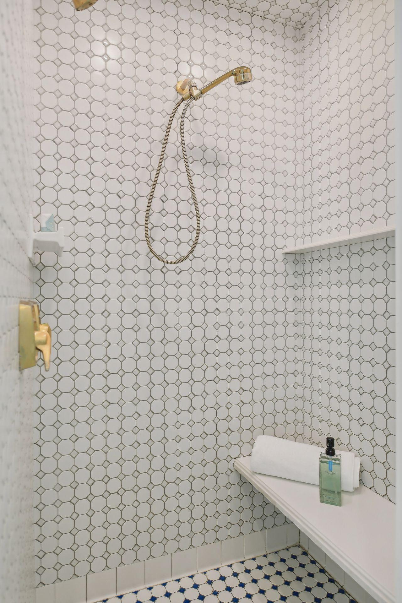 4701 E Lake Harriet Parkway