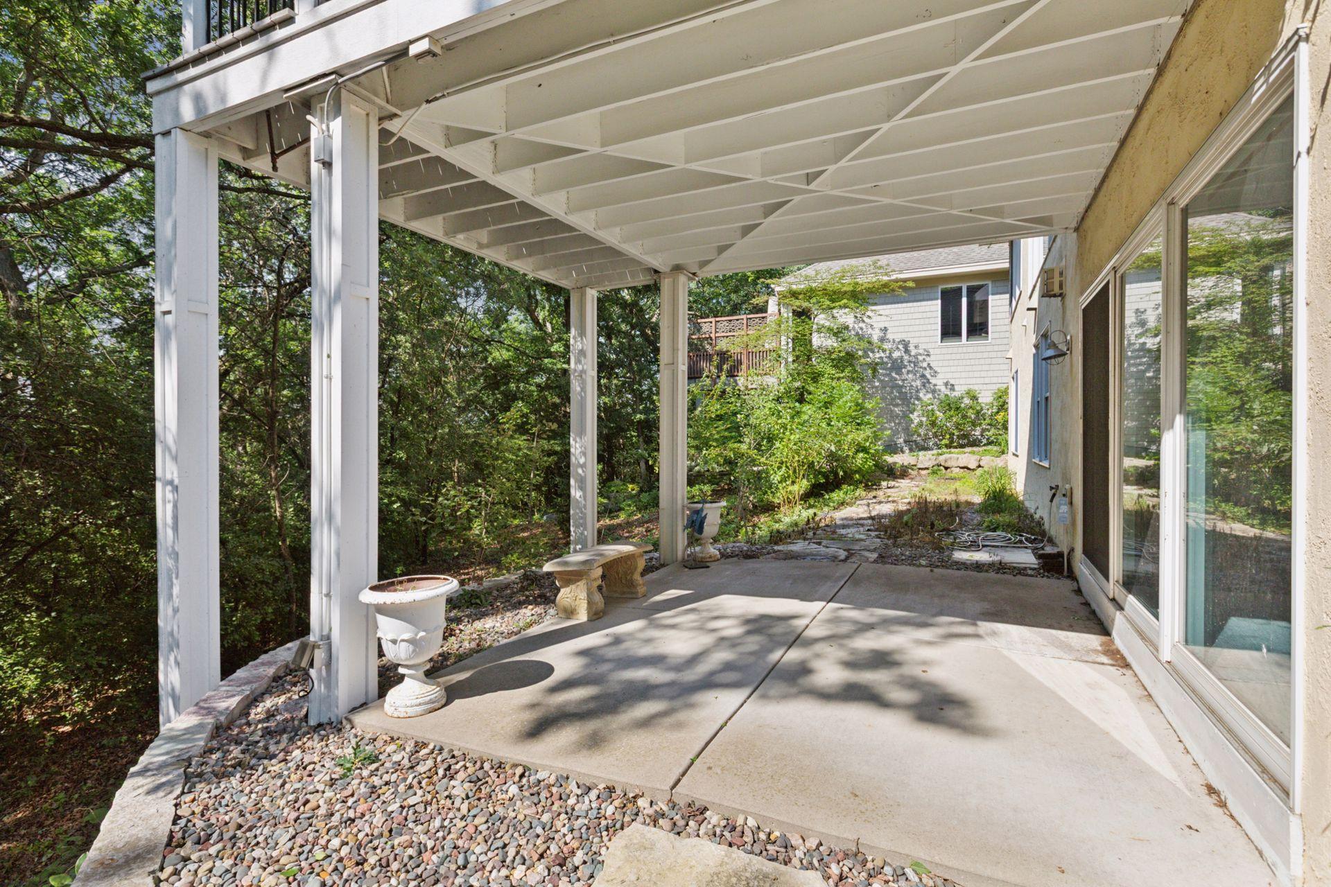 1360 Skyline Drive