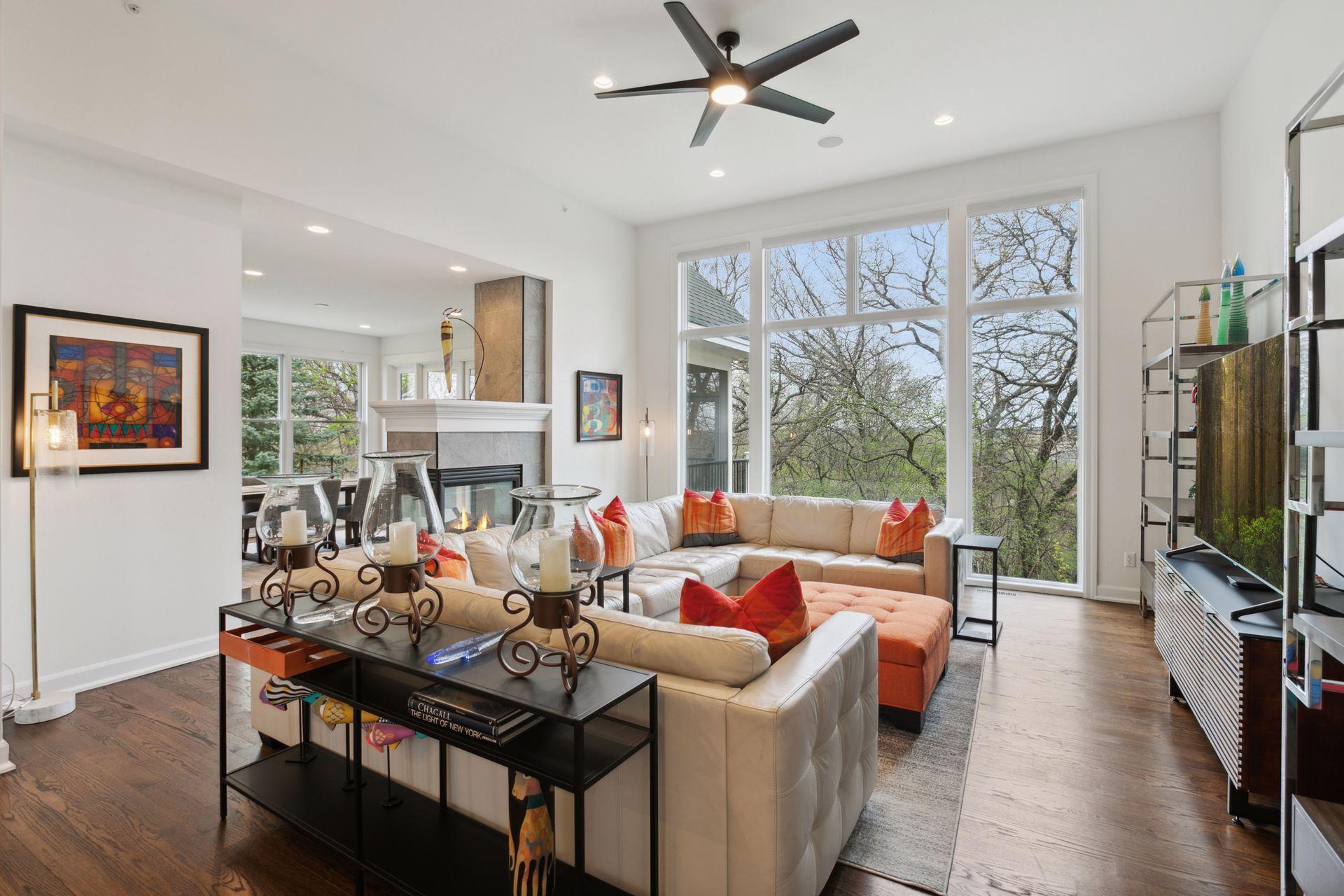 1360 Skyline Drive