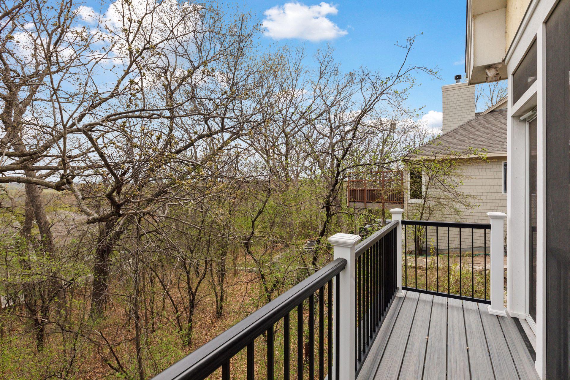 1360 Skyline Drive