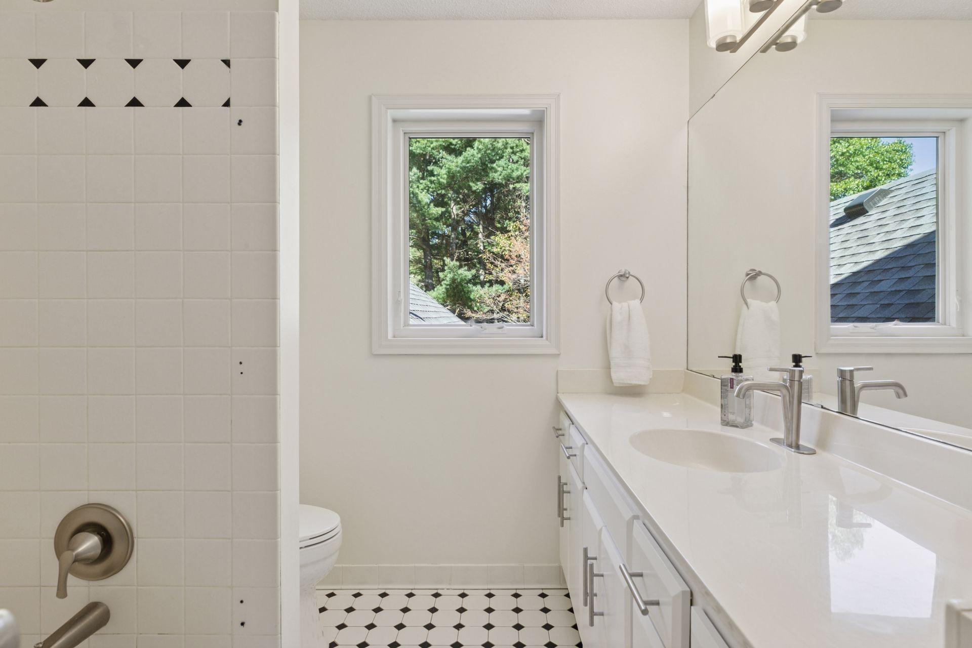 13899 17th Street N