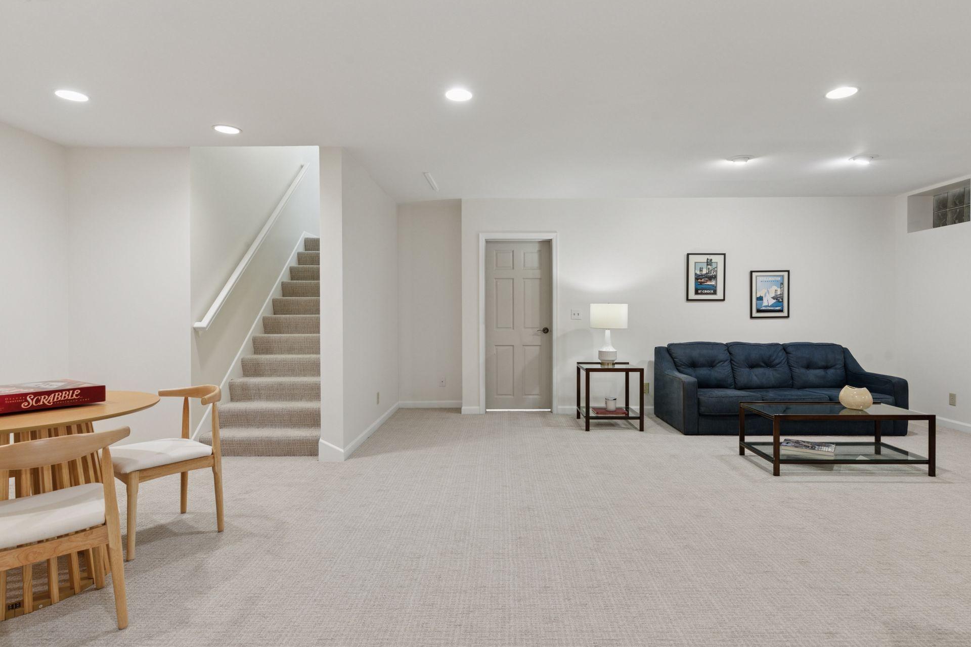 13899 17th Street N
