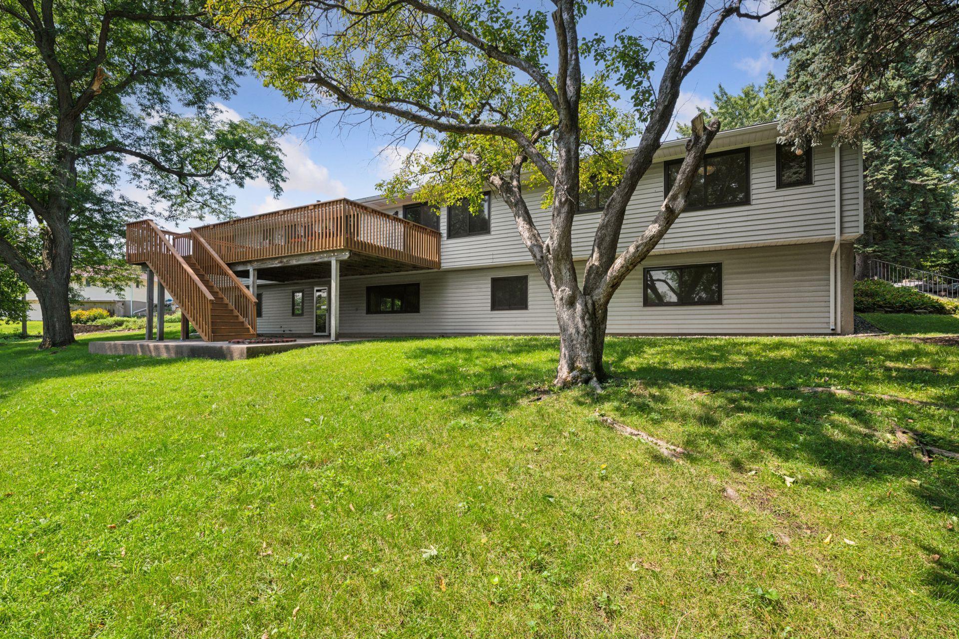 7329 Ridgeway Road