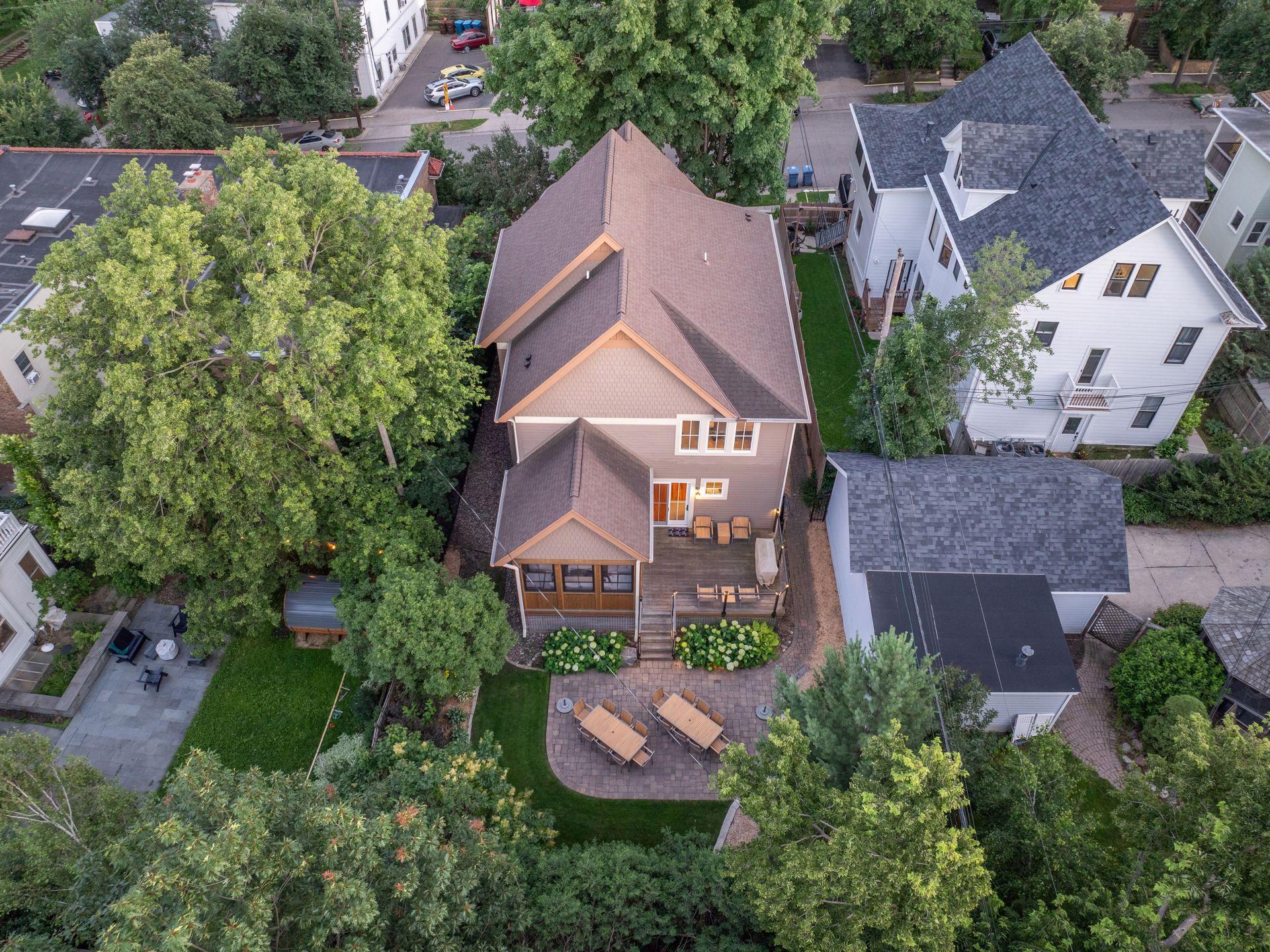 2414 W 42nd Street