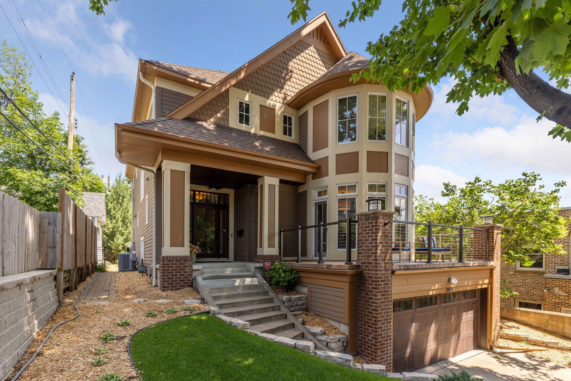 2414 W 42nd Street
