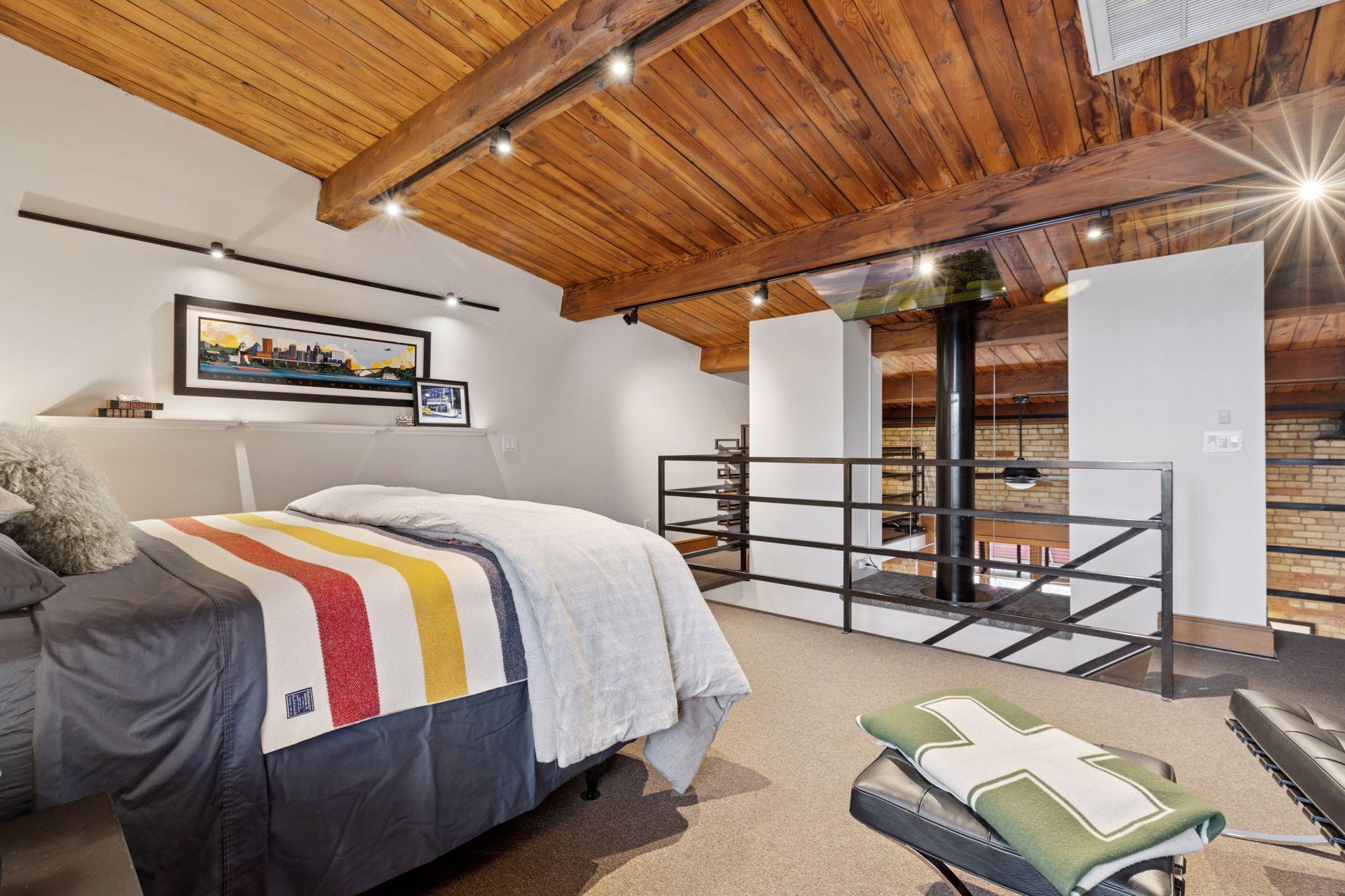 355 Kellogg Boulevard E Unit: 7