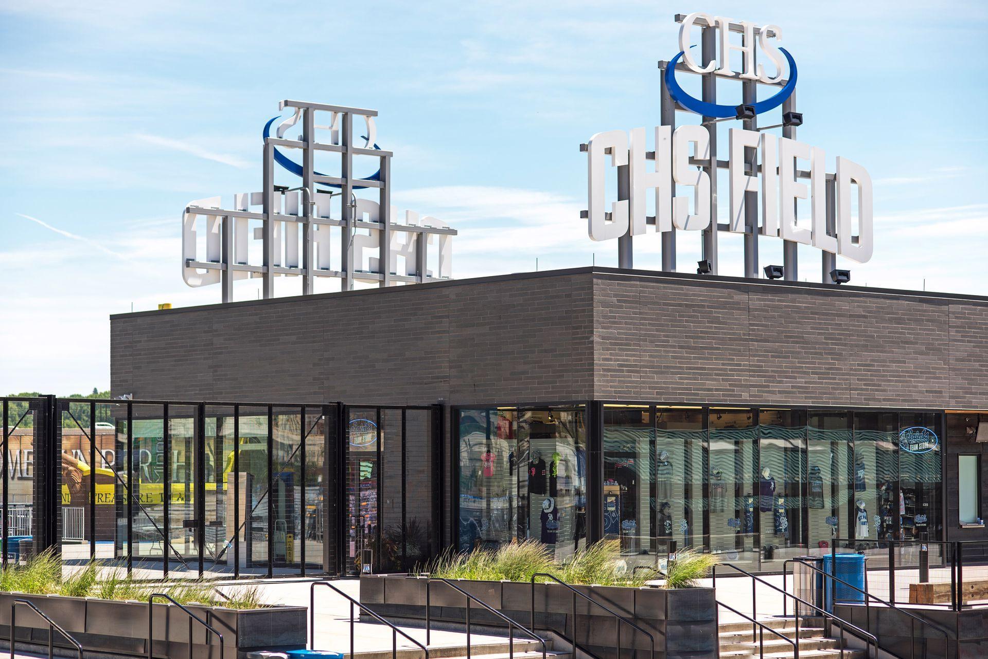 355 Kellogg Boulevard E Unit: 7