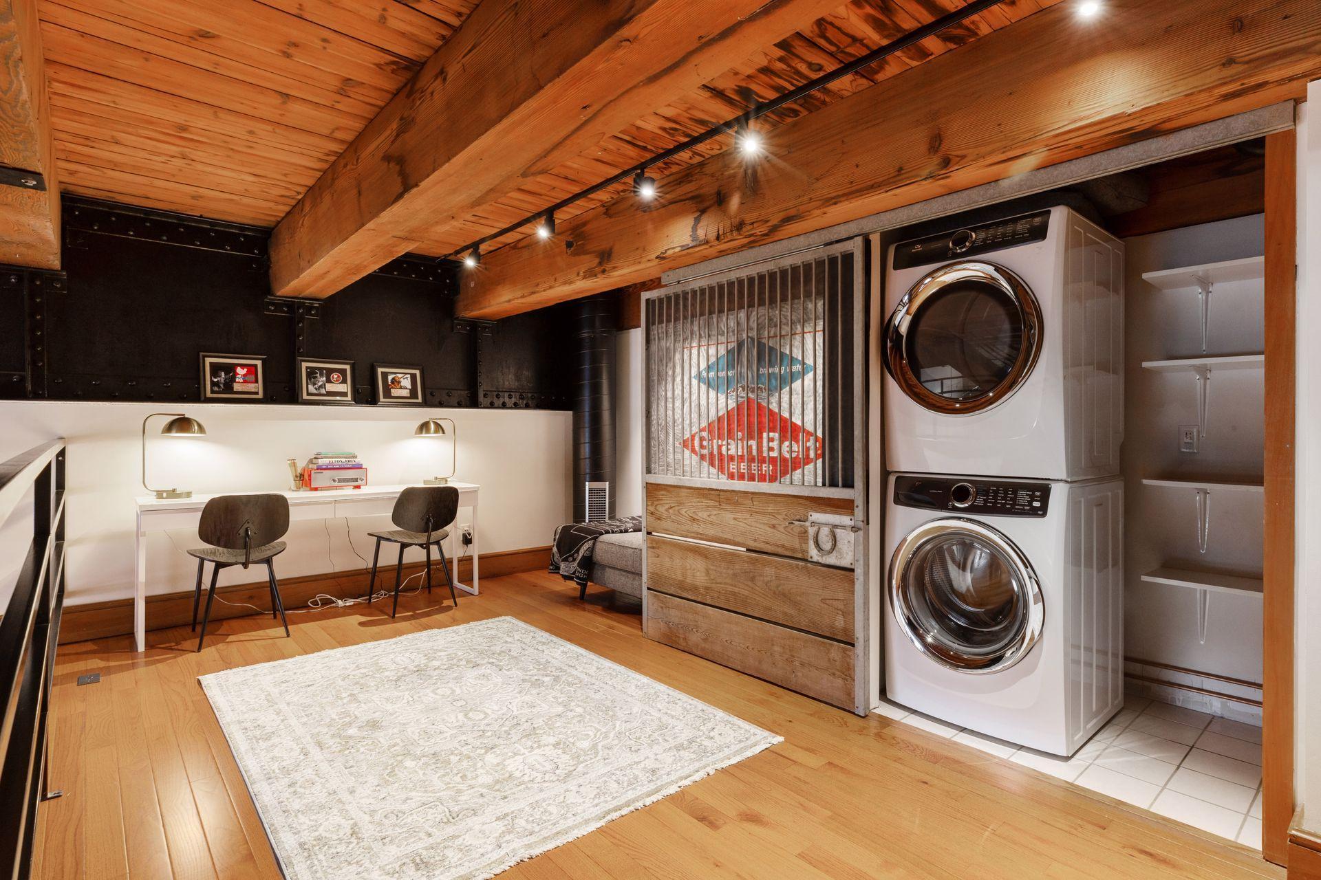 355 Kellogg Boulevard E Unit: 7