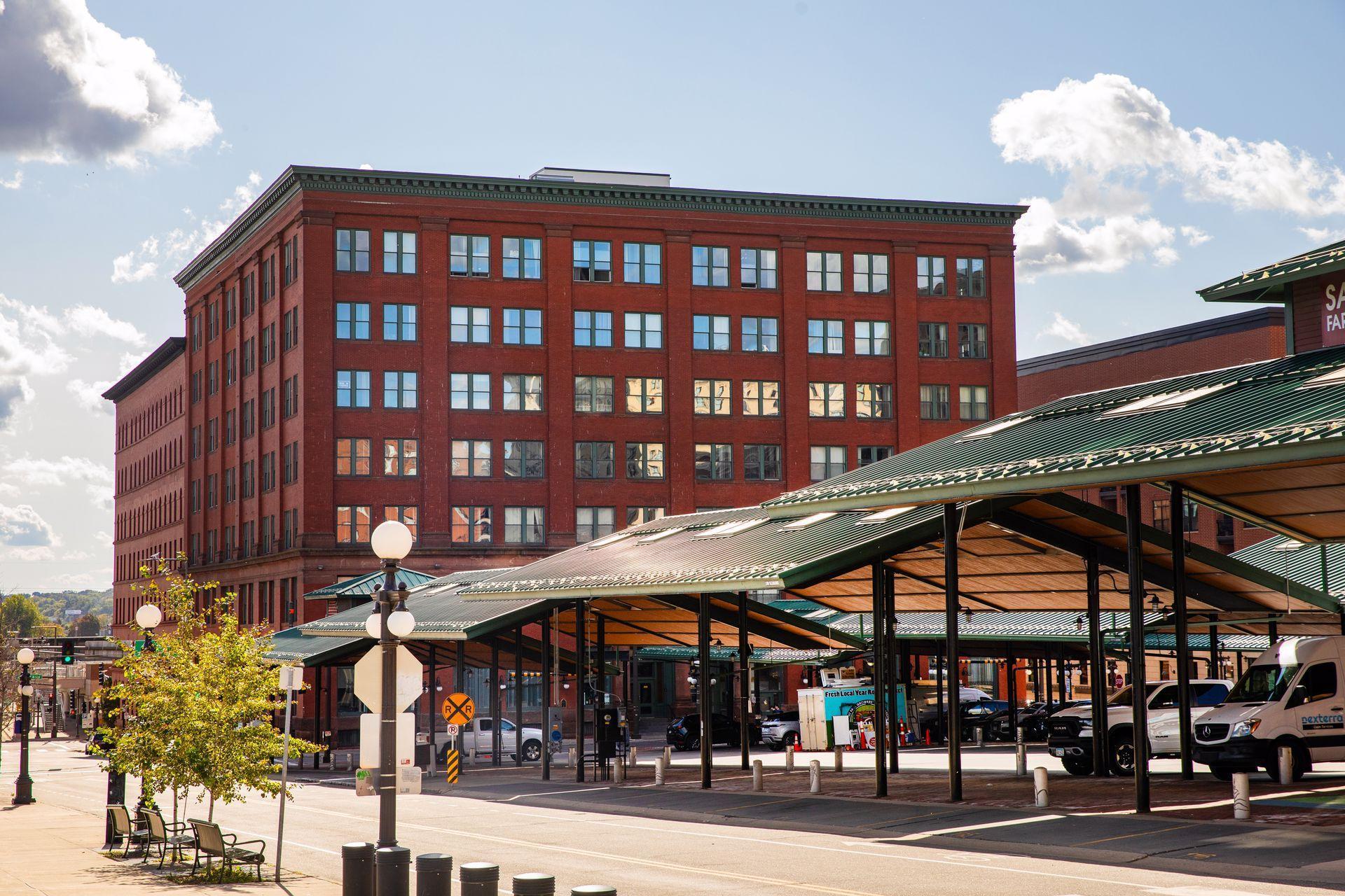 355 Kellogg Boulevard E Unit: 7