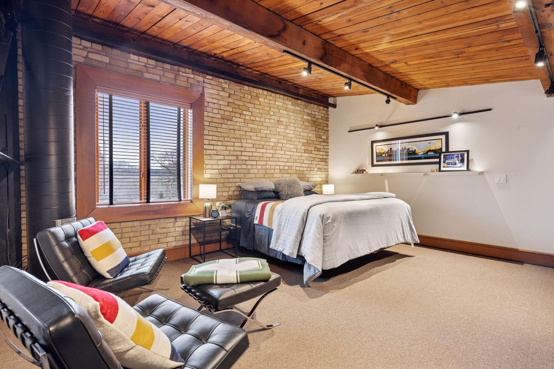 355 Kellogg Boulevard E Unit: 7