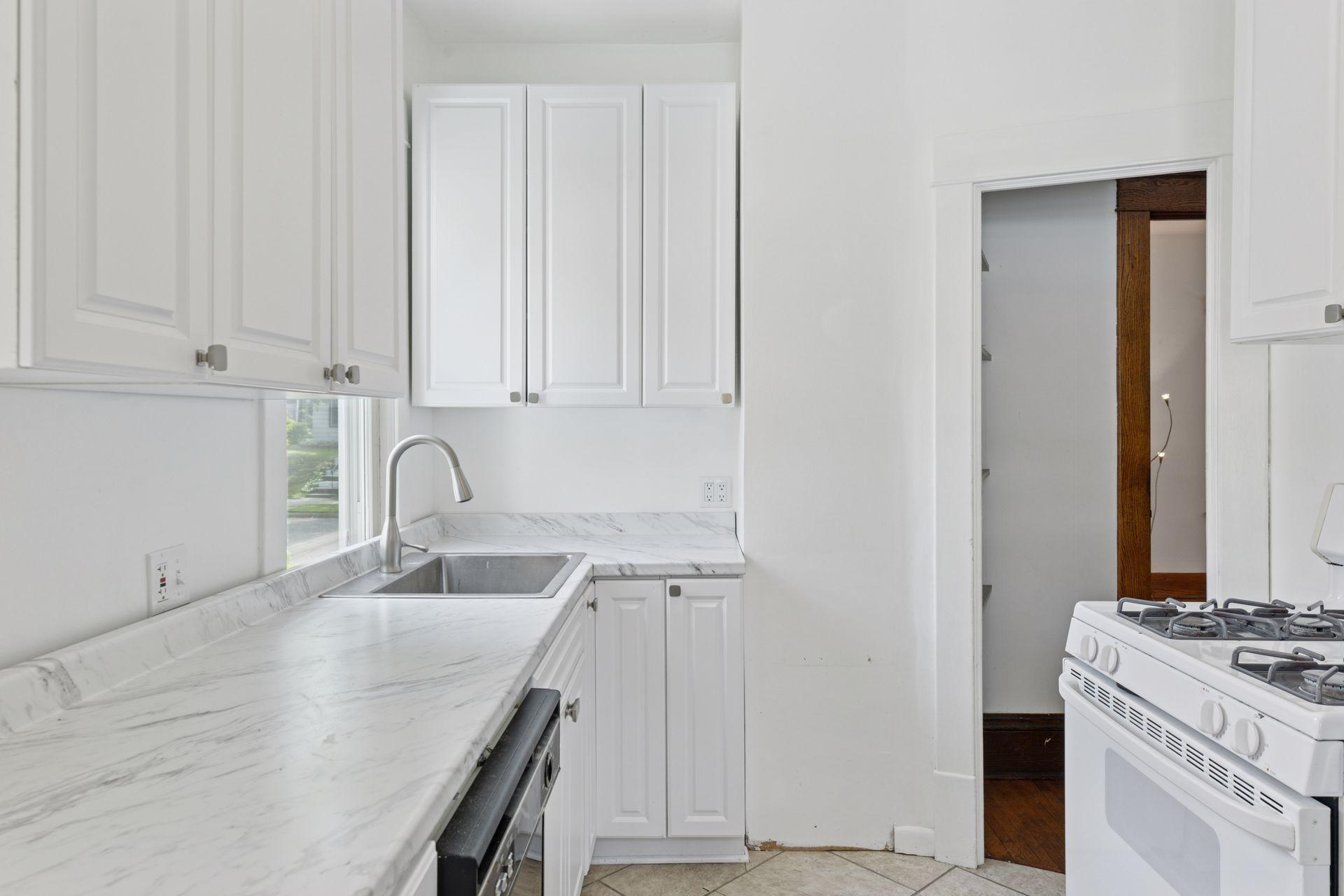 2814 W 41st Street