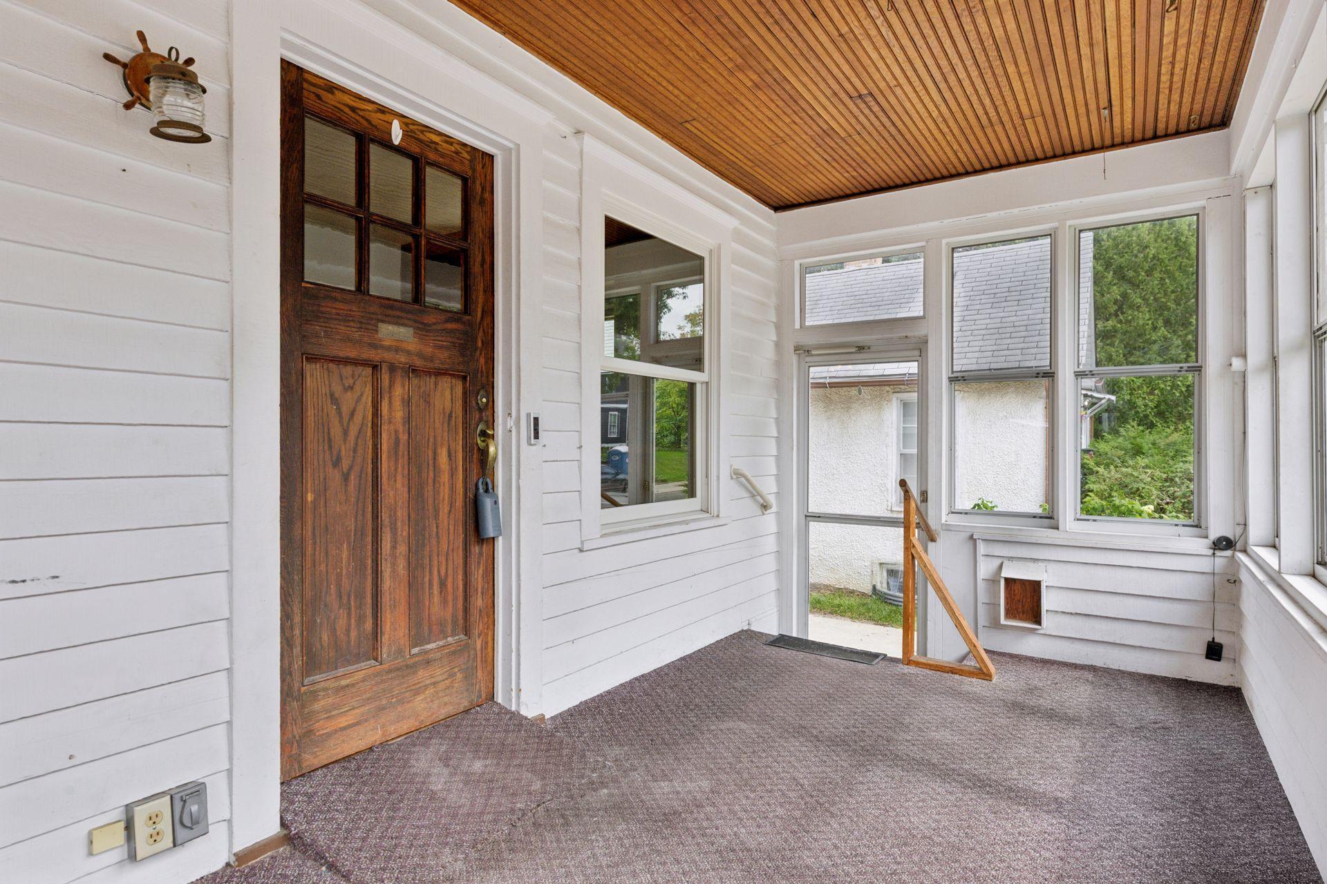 2814 W 41st Street