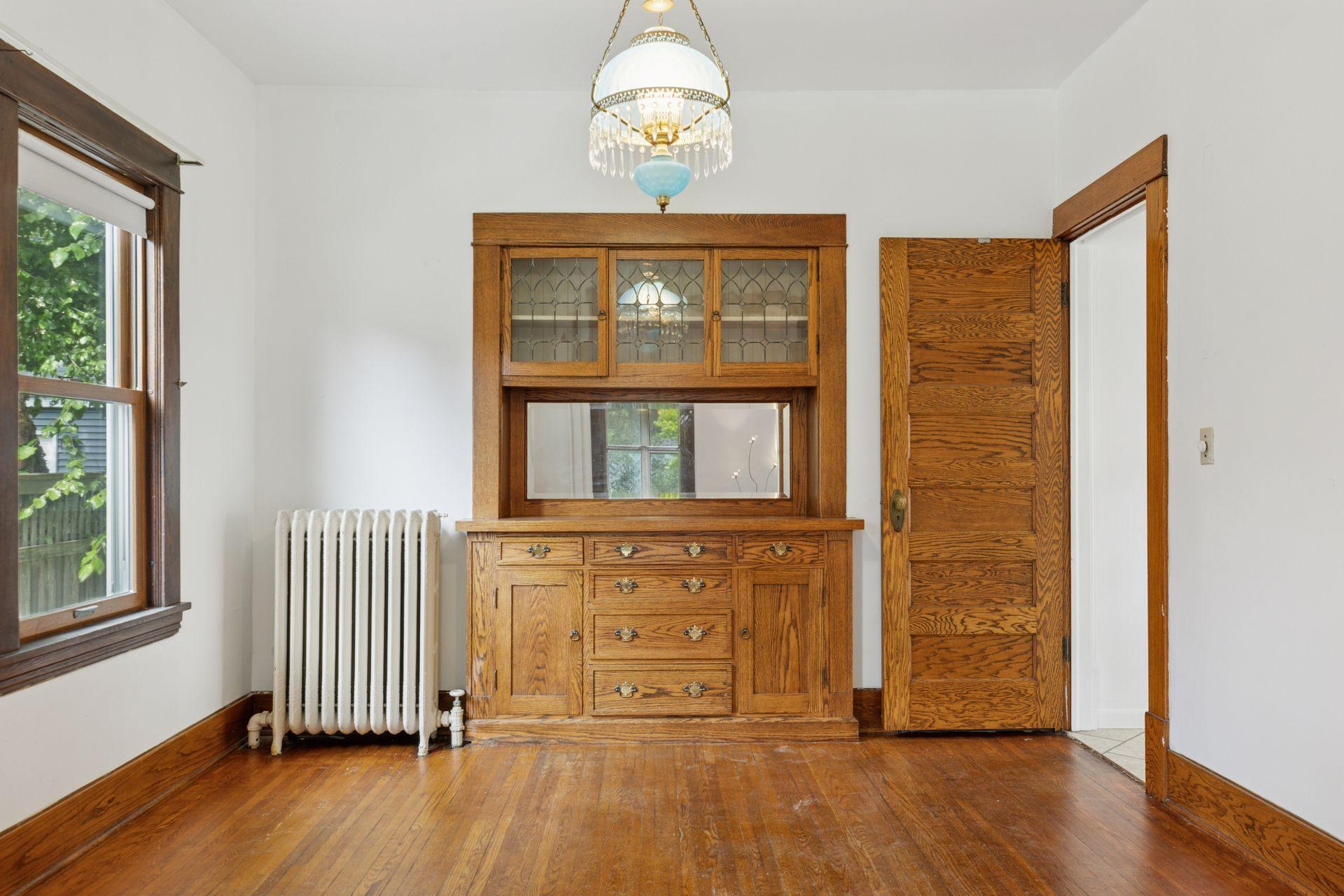 2814 W 41st Street