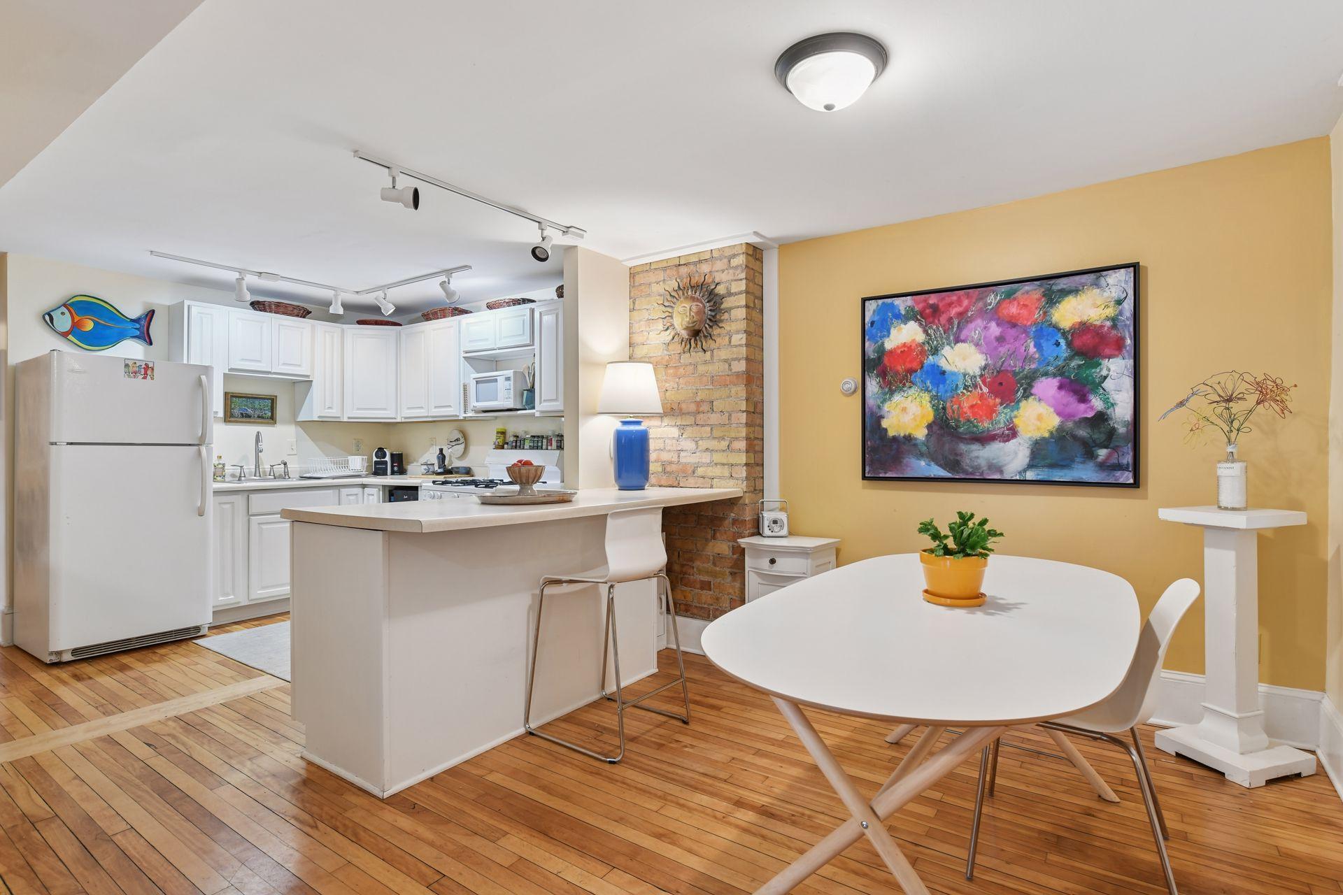 4300 Linden Hills Boulevard Unit: 3