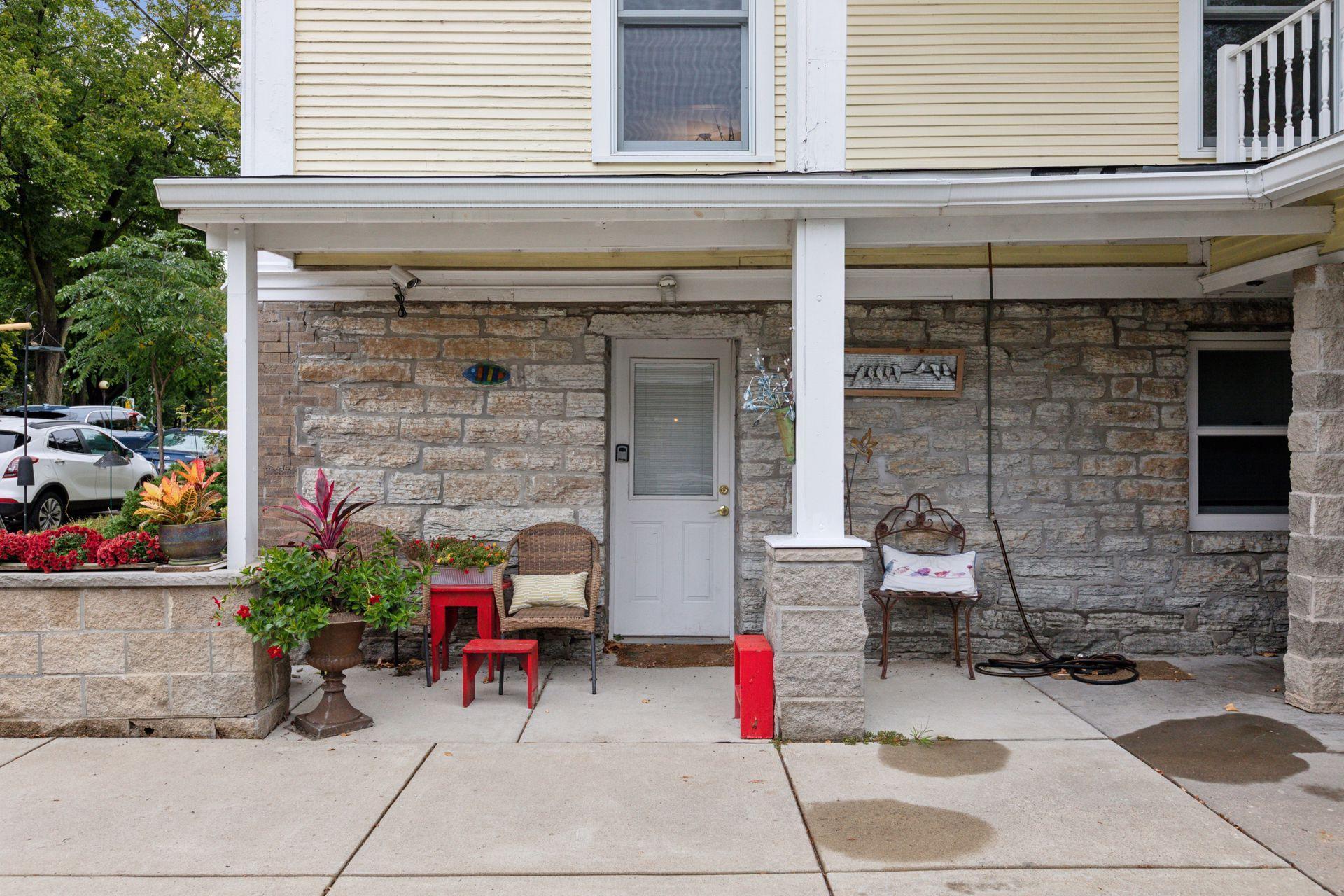 4300 Linden Hills Boulevard Unit: 3