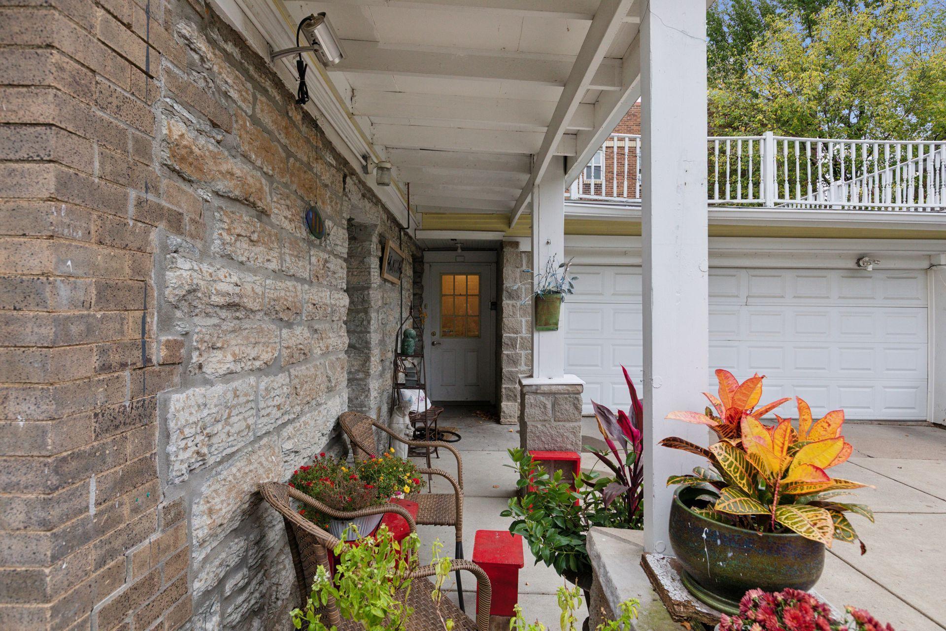 4300 Linden Hills Boulevard Unit: 3