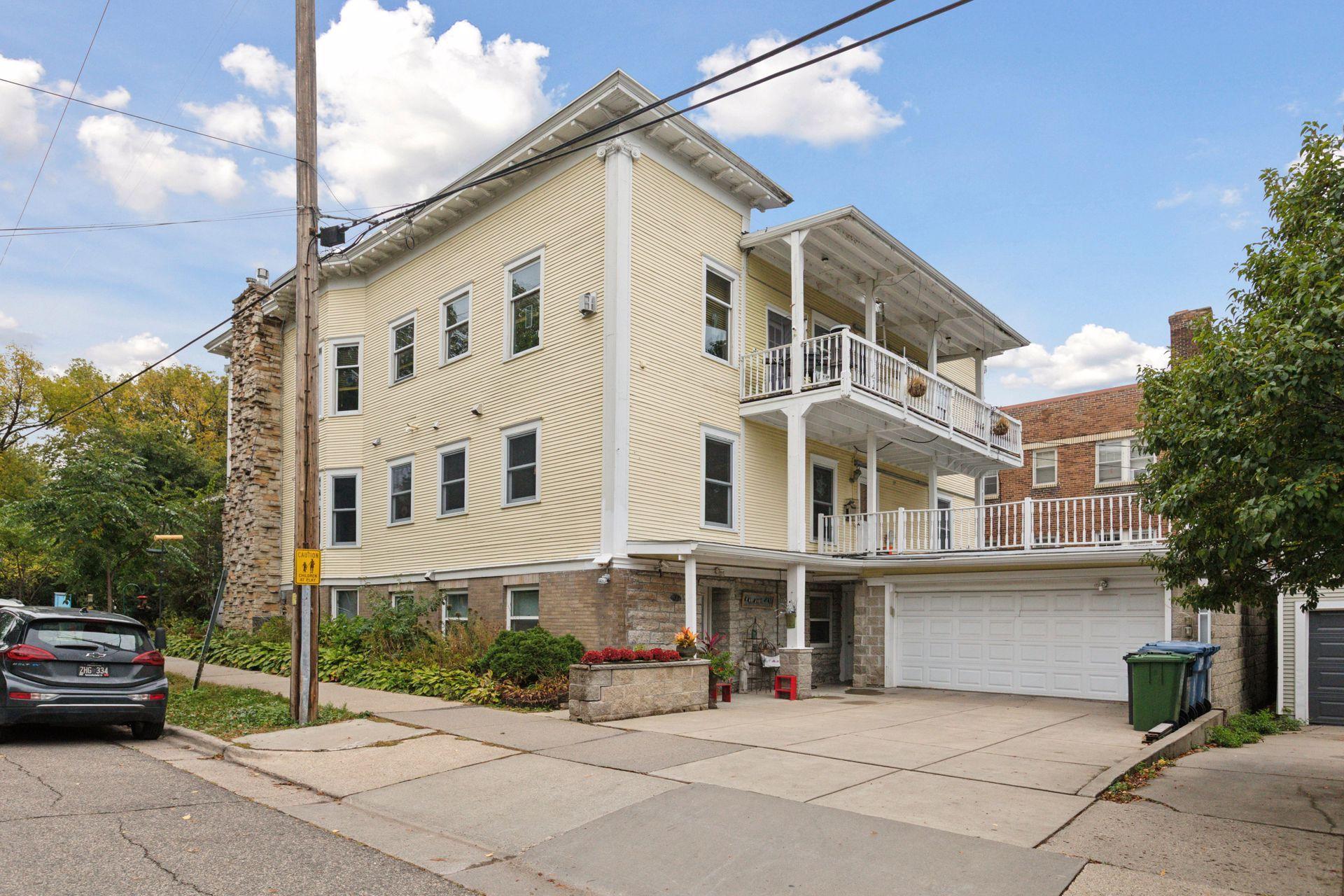 4300 Linden Hills Boulevard Unit: 3