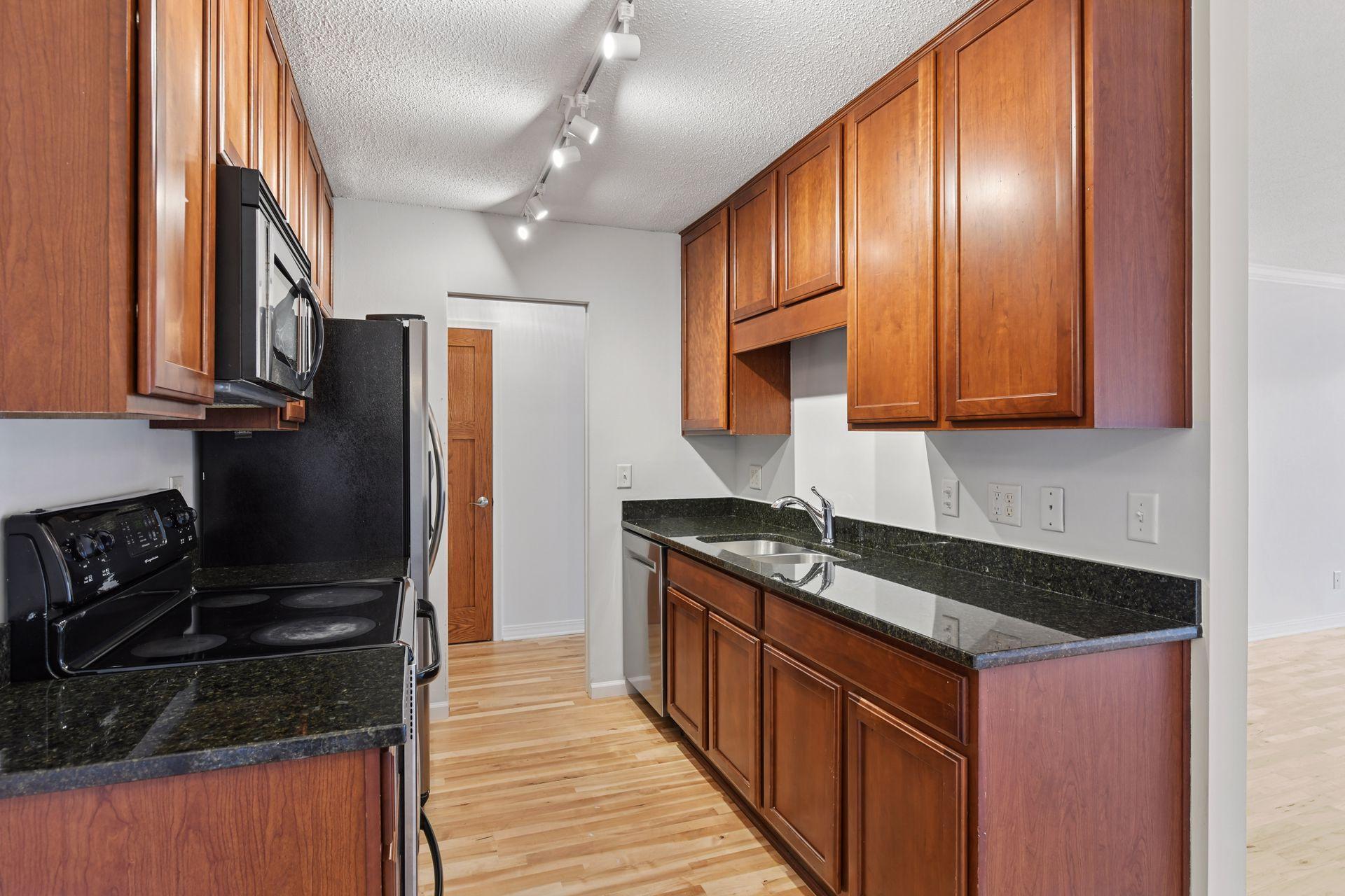 821 Douglas Avenue Unit: 304