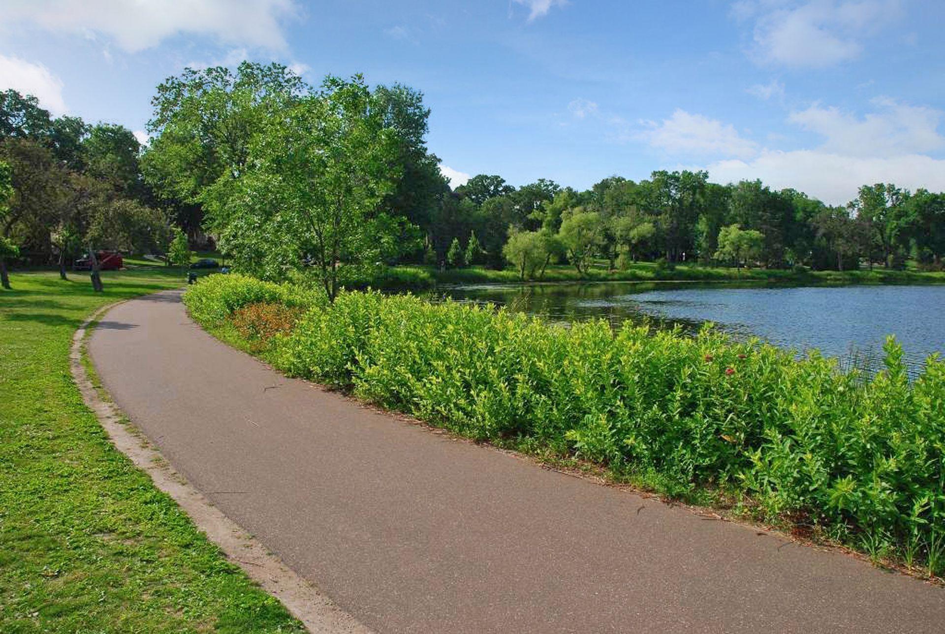 821 Douglas Avenue Unit: 304