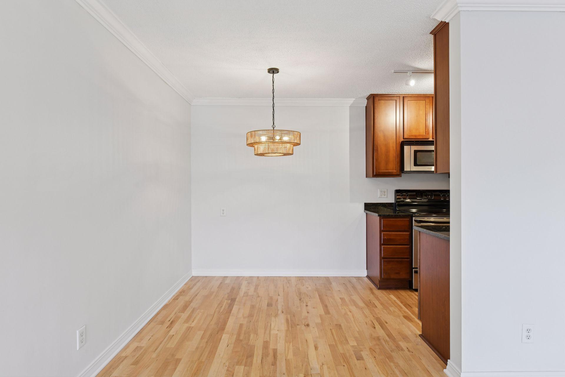 821 Douglas Avenue Unit: 304