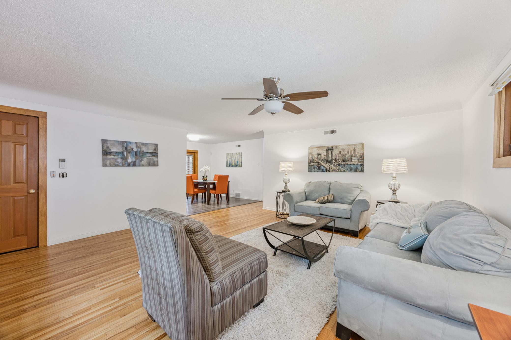 3916 Thomas Avenue S