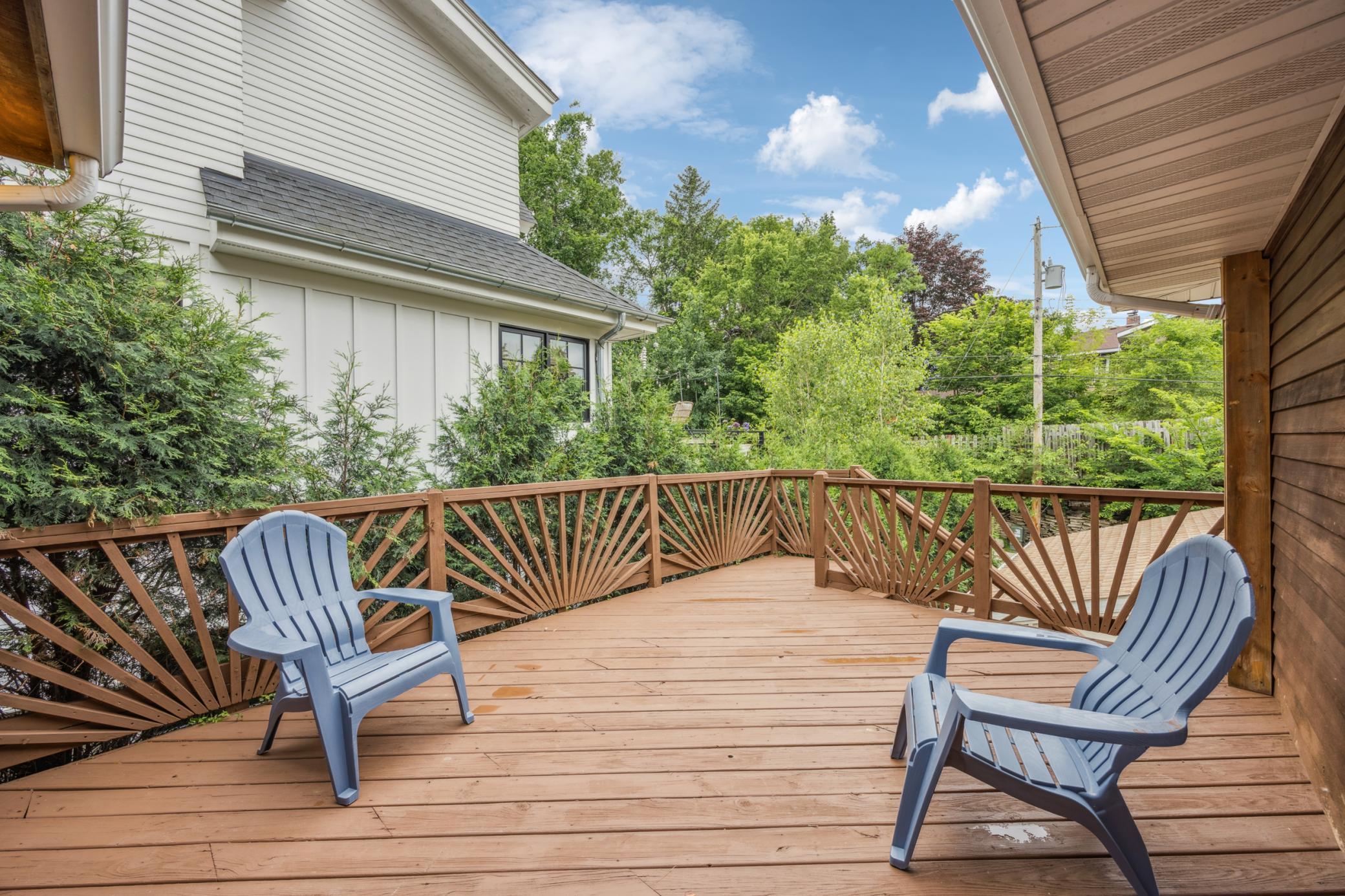 3916 Thomas Avenue S