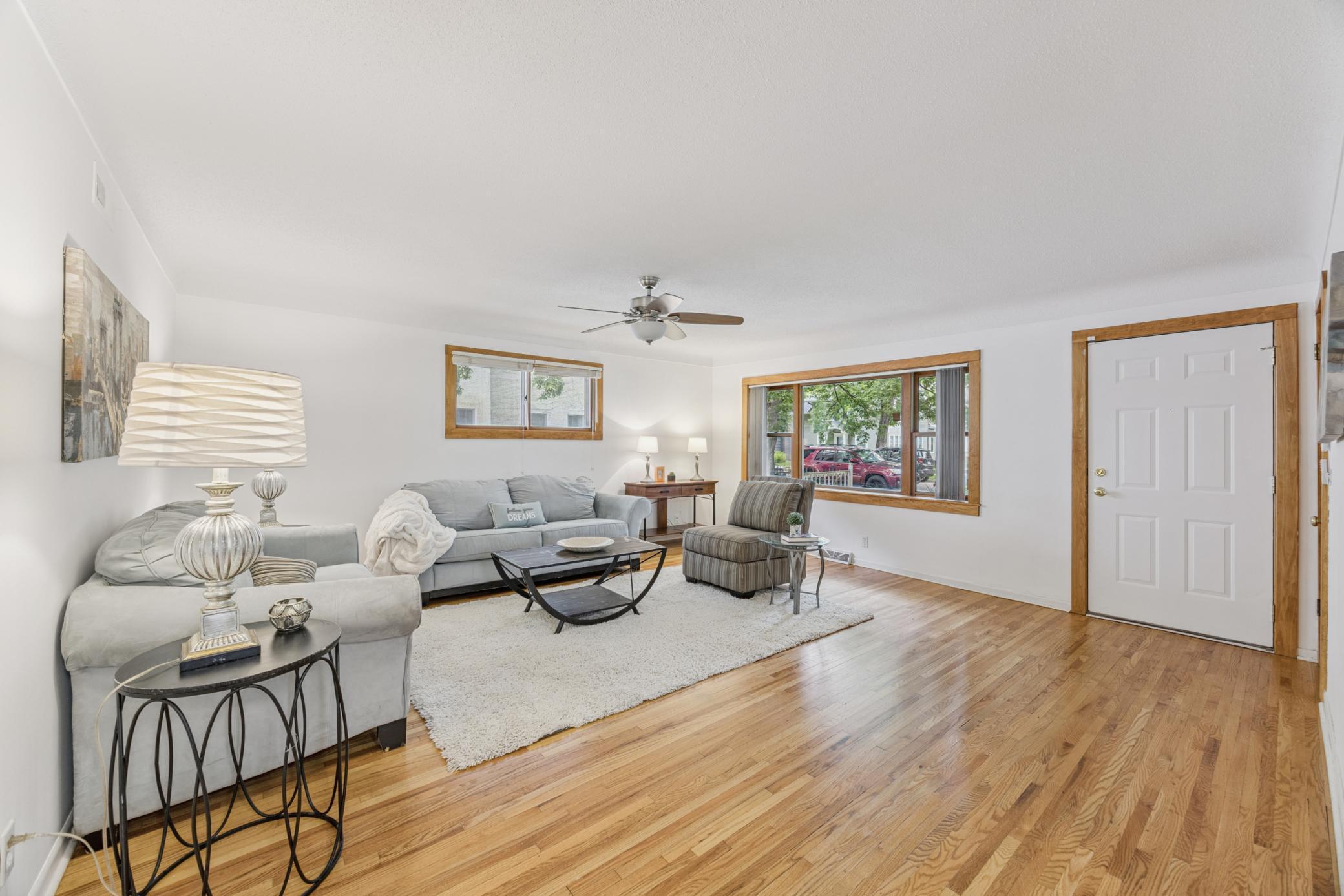 3916 Thomas Avenue S